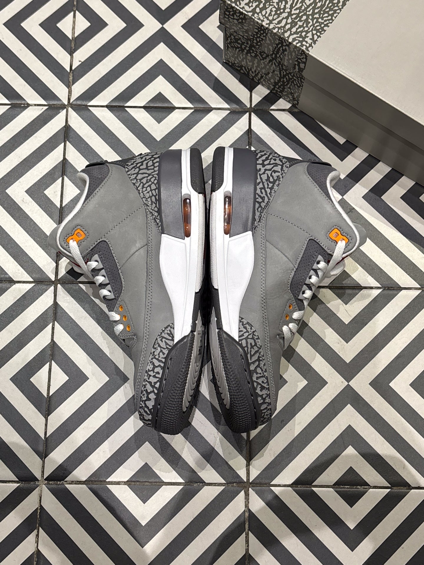 Jordan 3 Cool Grey (Taille 42)