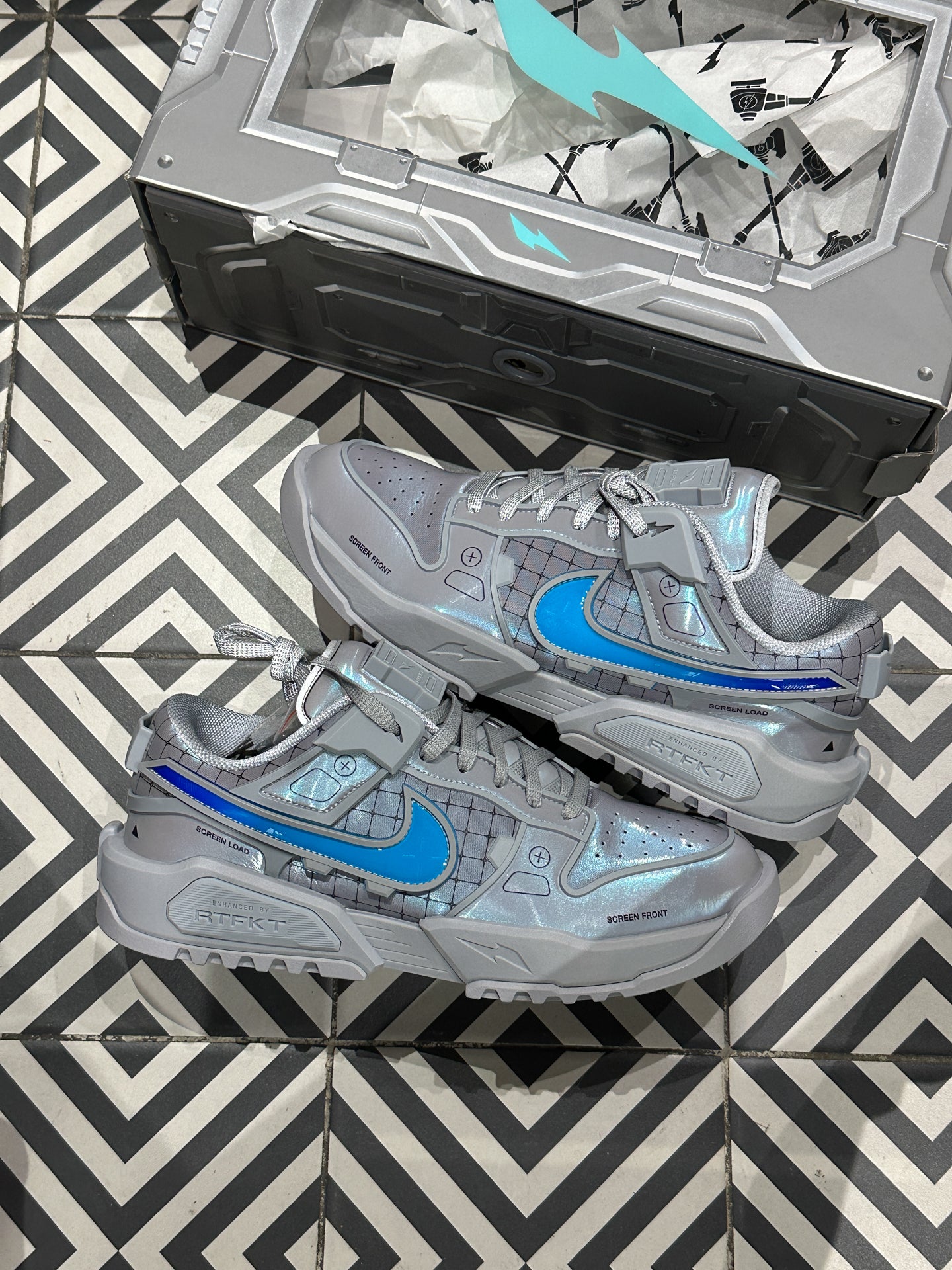 Dunk Low RTFKT OG (46)