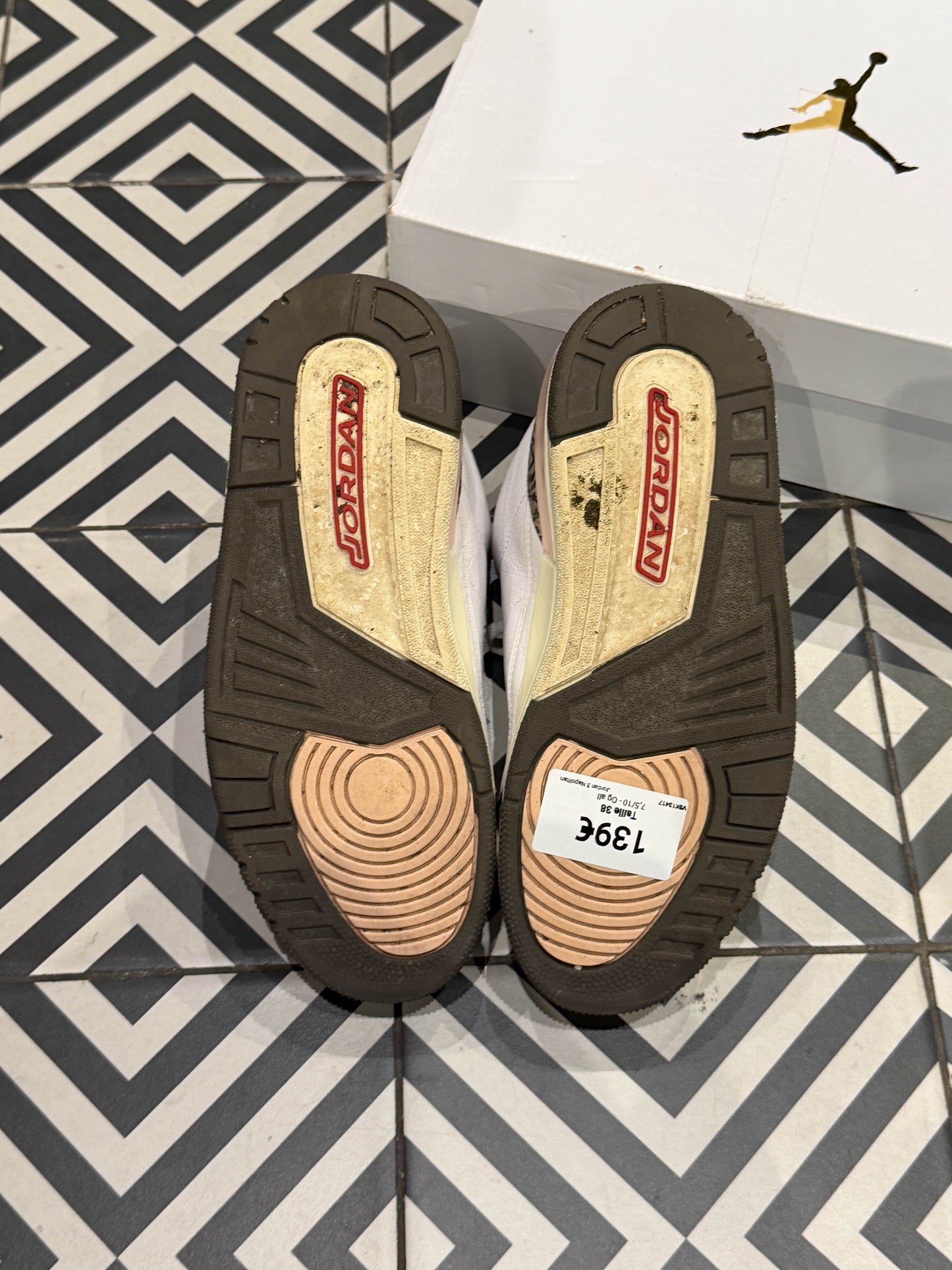 Jordan 3 Napolitan (Taille 38)