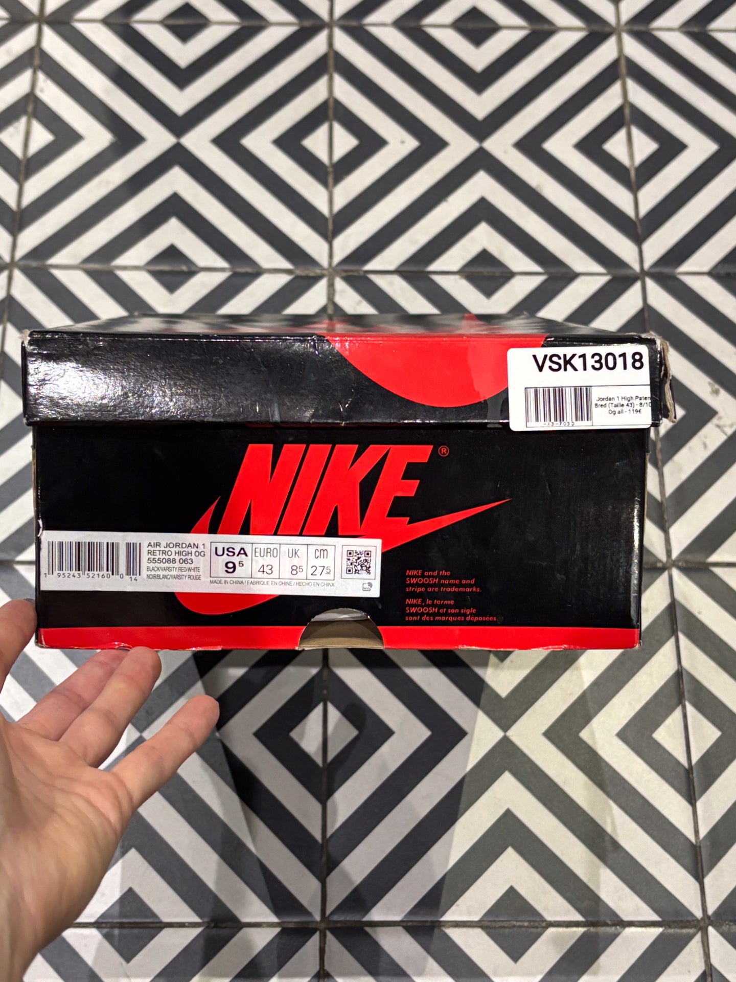 Jordan 1 High Patent Bred (Taille 43)