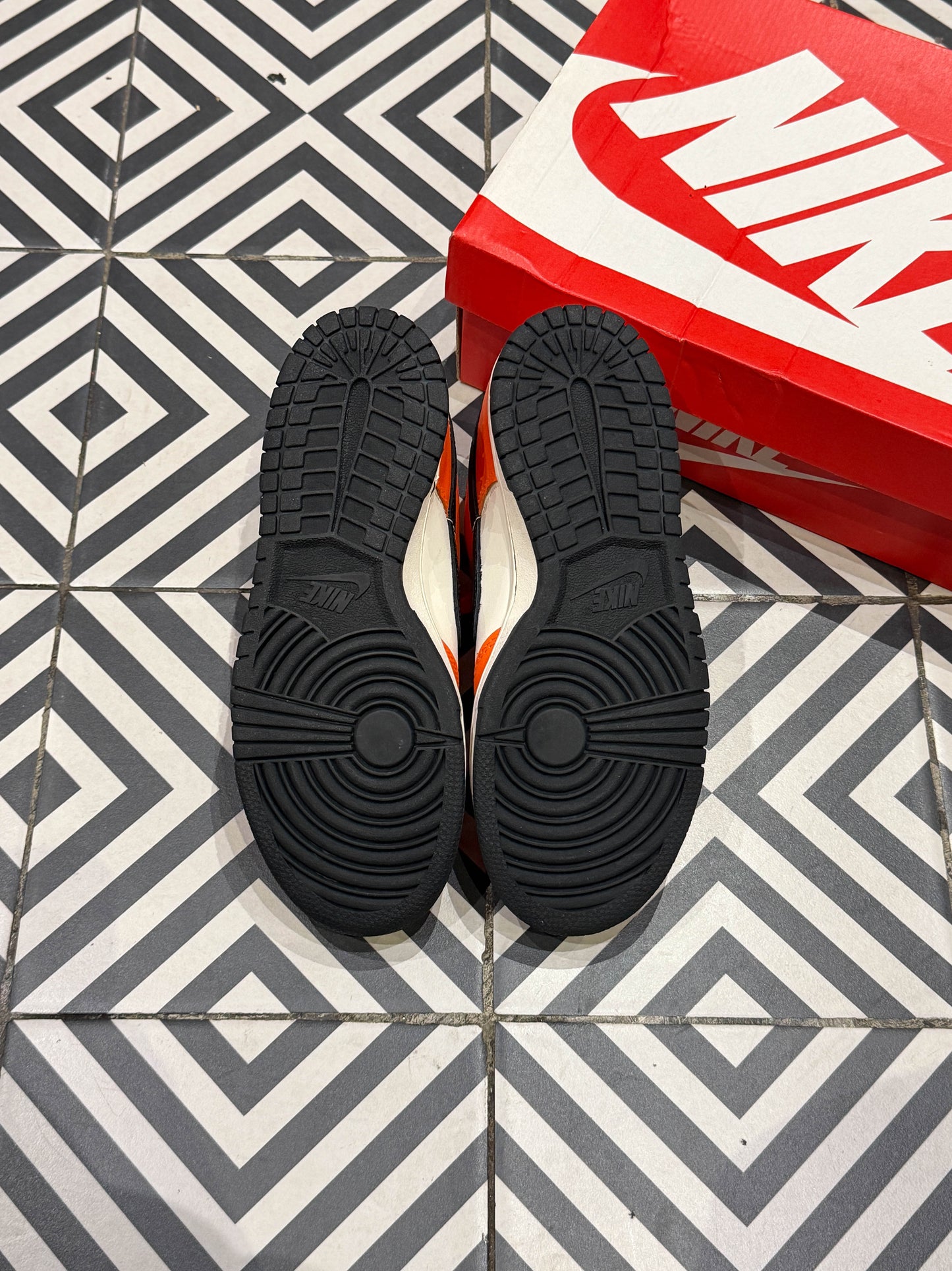 Dunk Low Safety Orange GS (Taille 38)