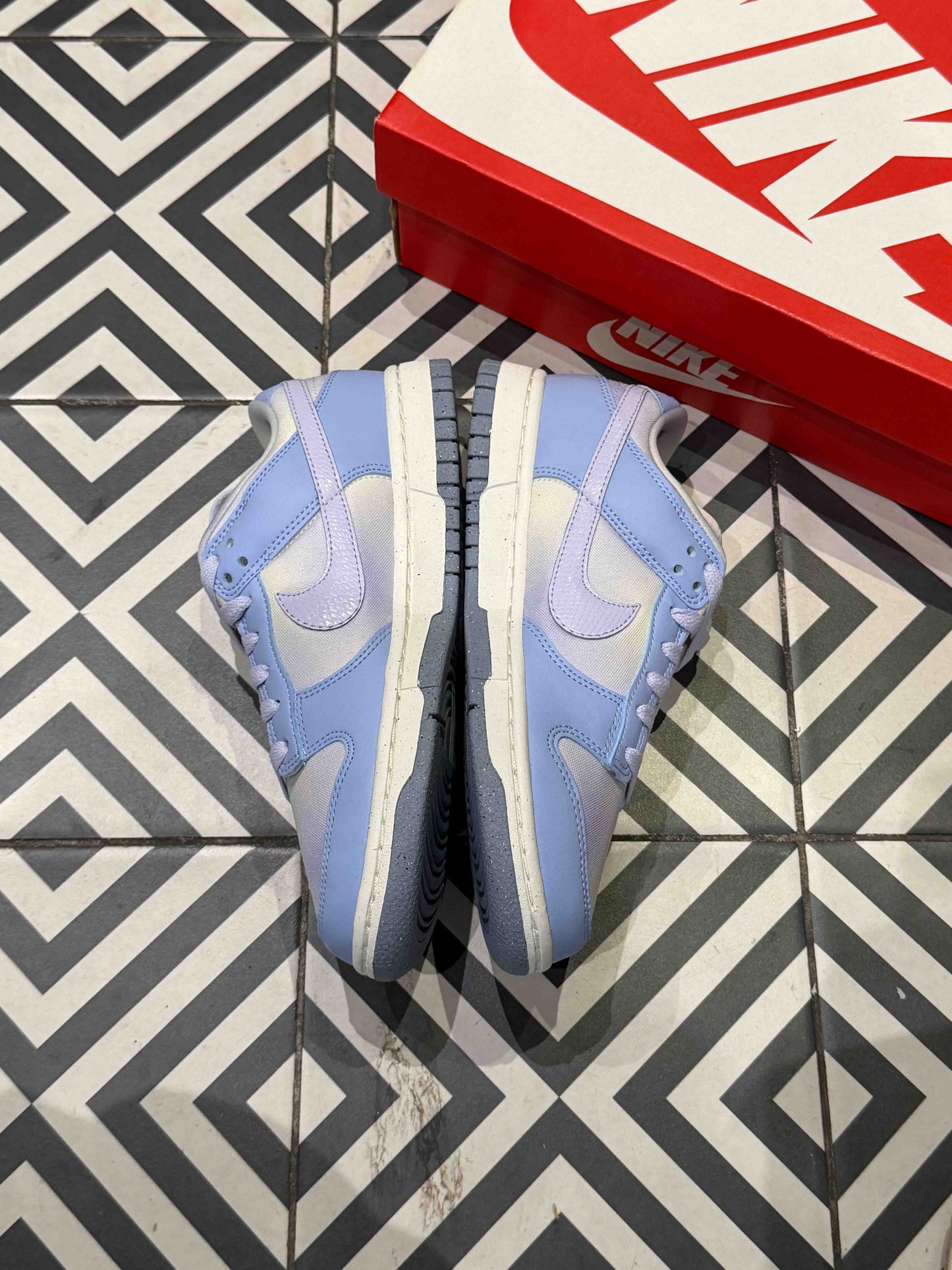 Dunk Low Pulse (Taille 38)