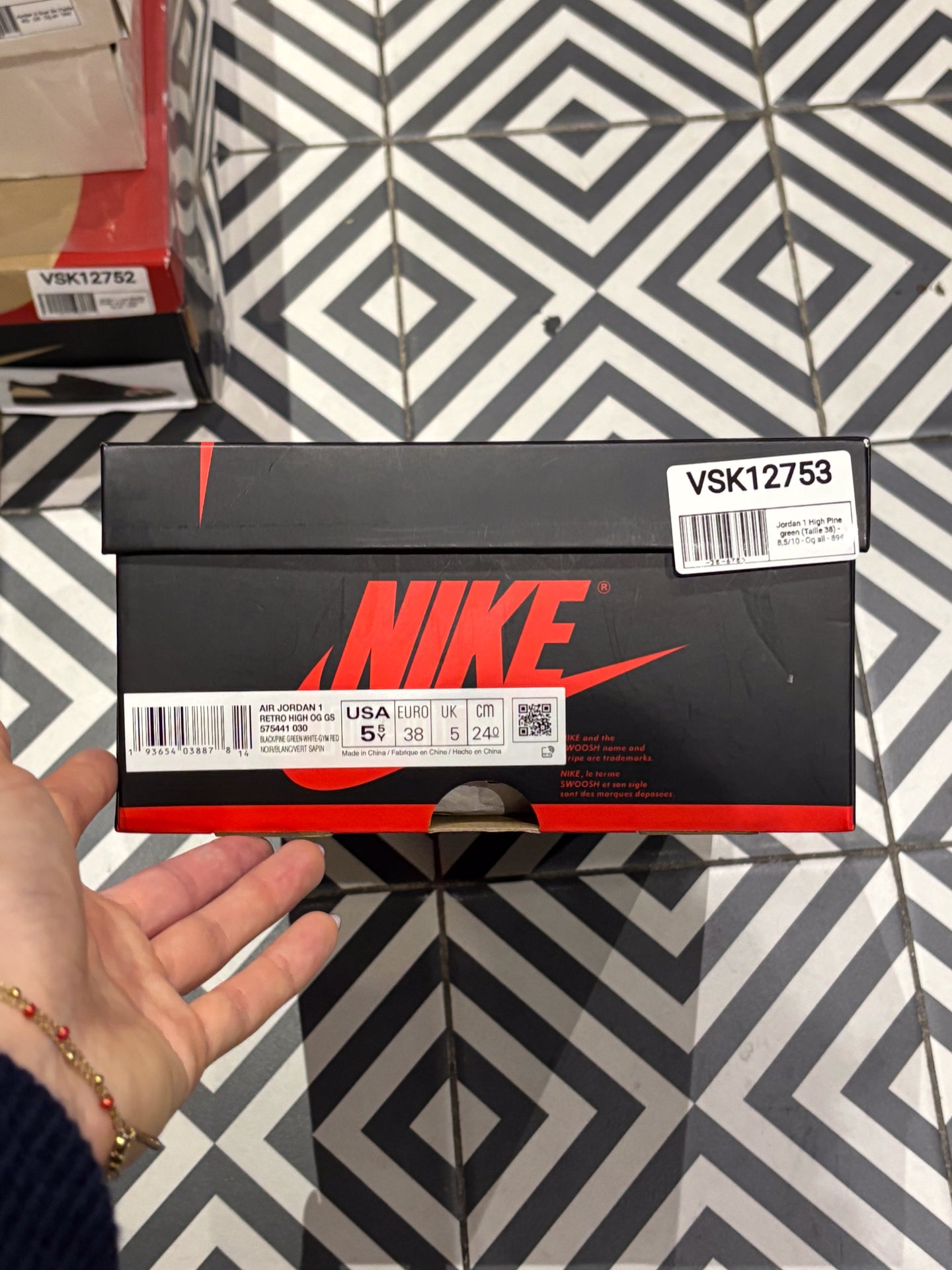 Jordan 1 High Pine green (Taille 38)