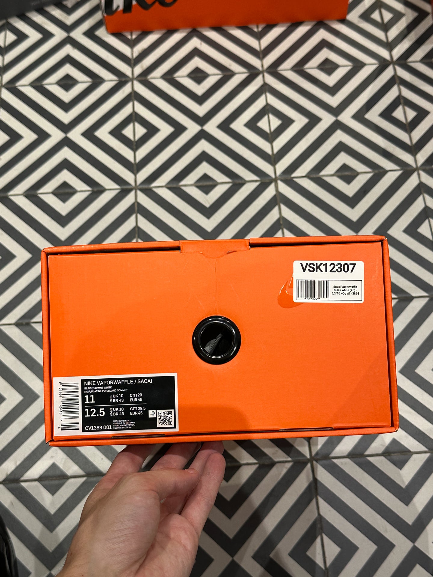 Sacai Vaporwaffle Black white (45)