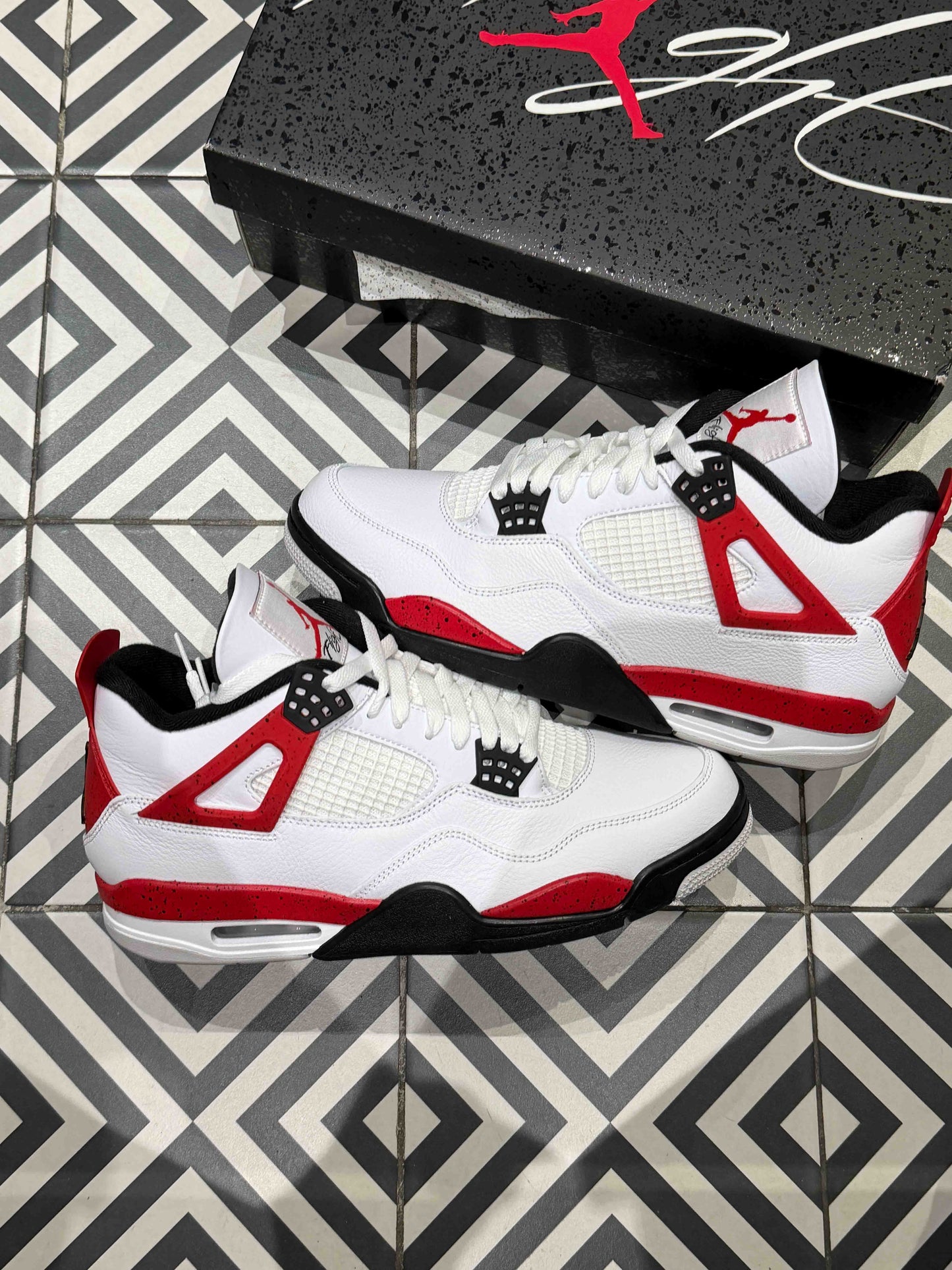 Jordan 4 Red Cement (Taille 45)