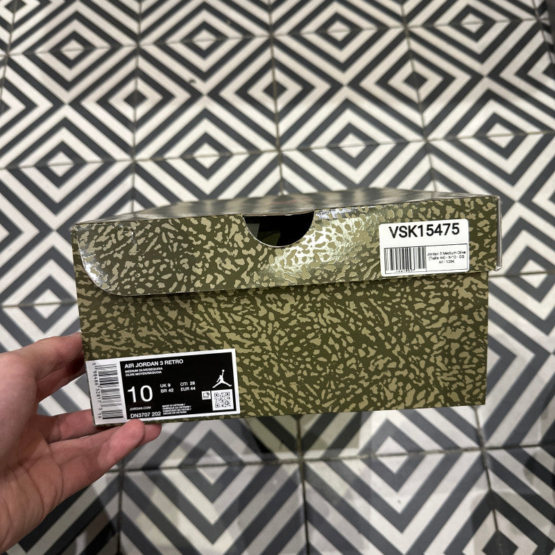 Jordan 3 Medium Olive (Taille 44)