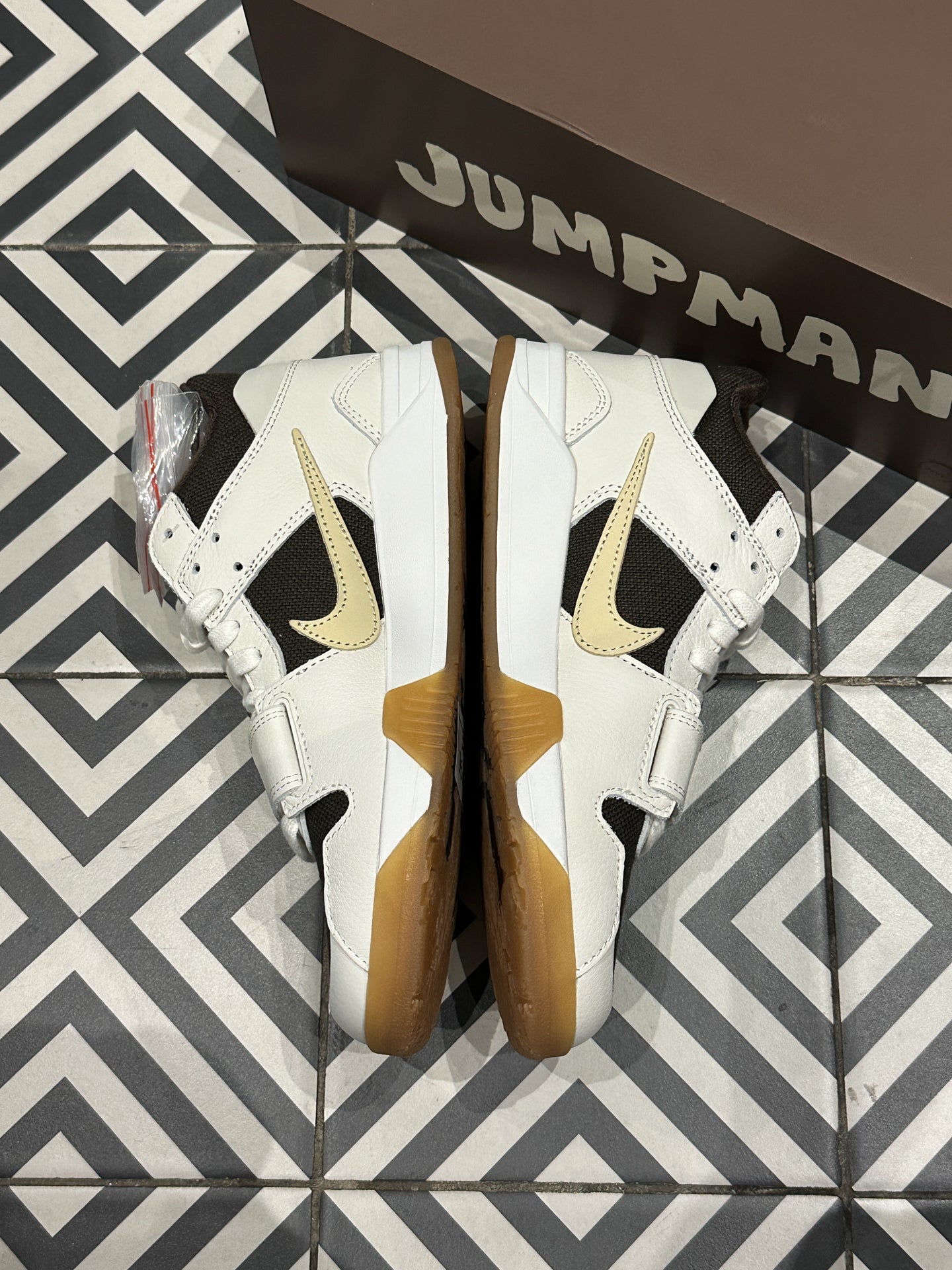 Jumpman Jack Travis Scott Sail (41)