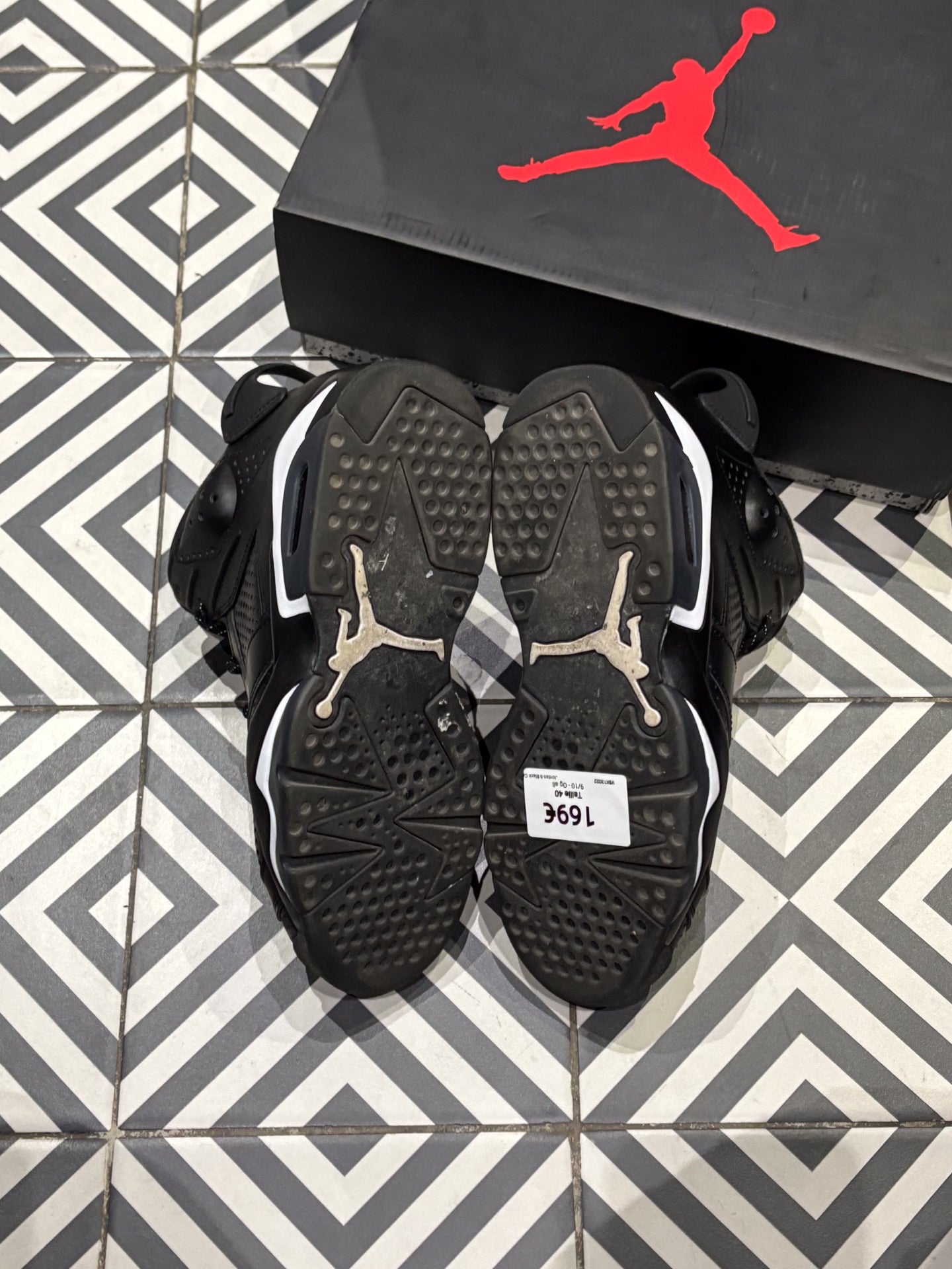 Jordan 6 Black Cat (Taille 40)