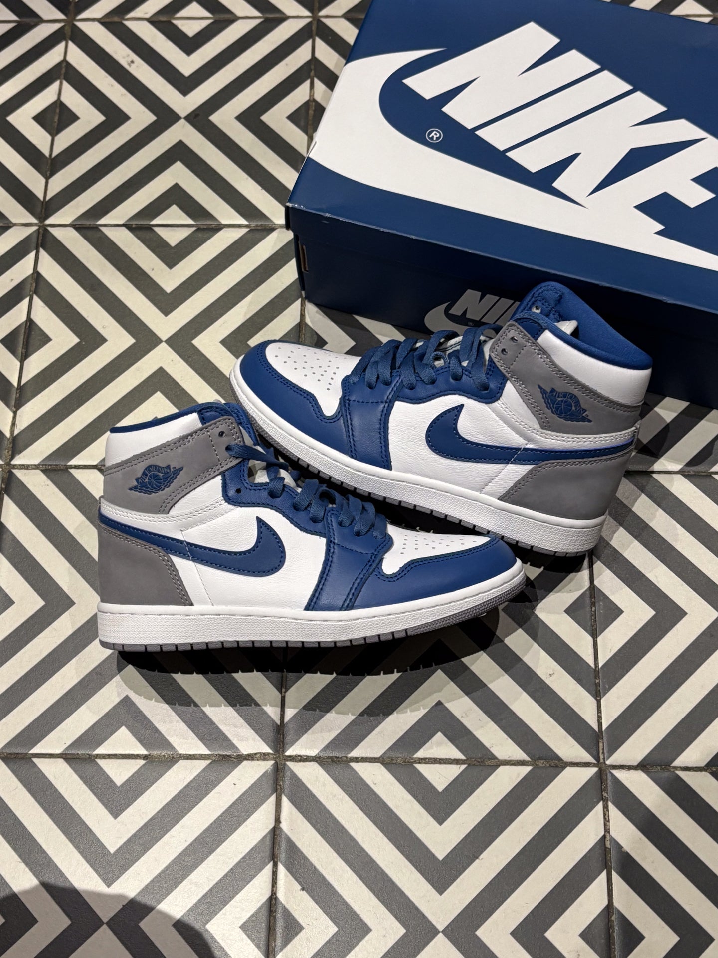 Jordan 1 High True Blue (Taille 39)