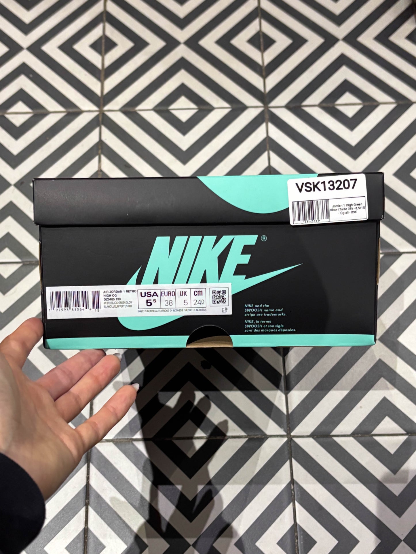 Jordan 1 High Green Glow (Taille 38)