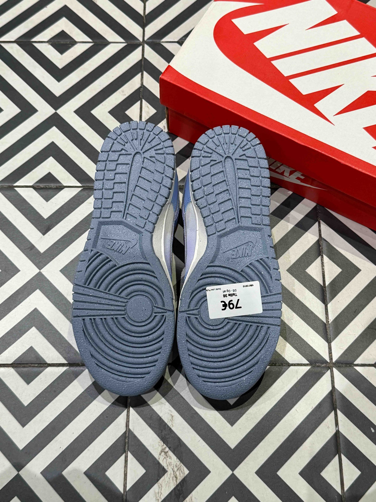 Dunk Low Pulse (Taille 38)