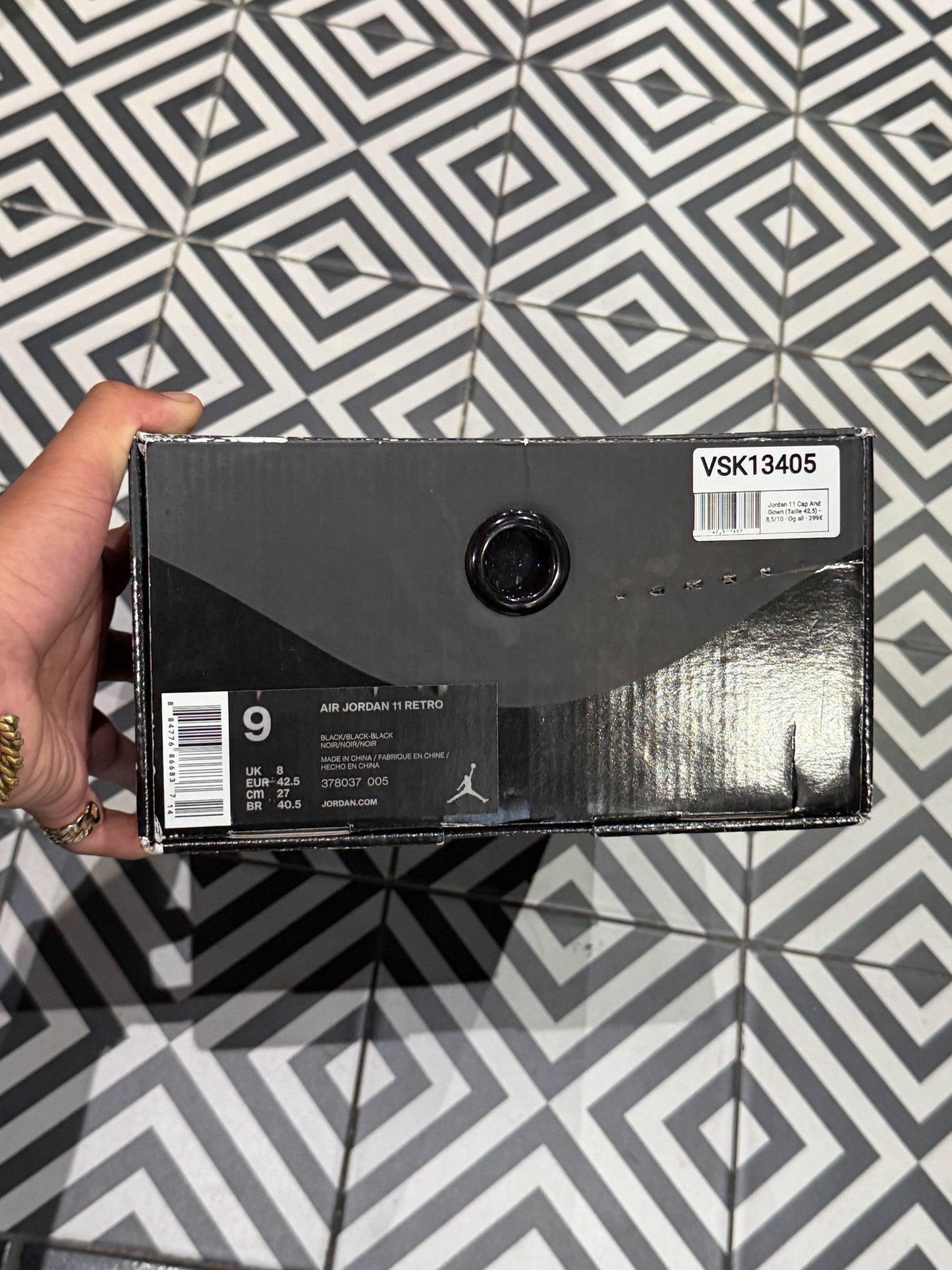 Jordan 11 Cap And Gown (Taille 42,5)
