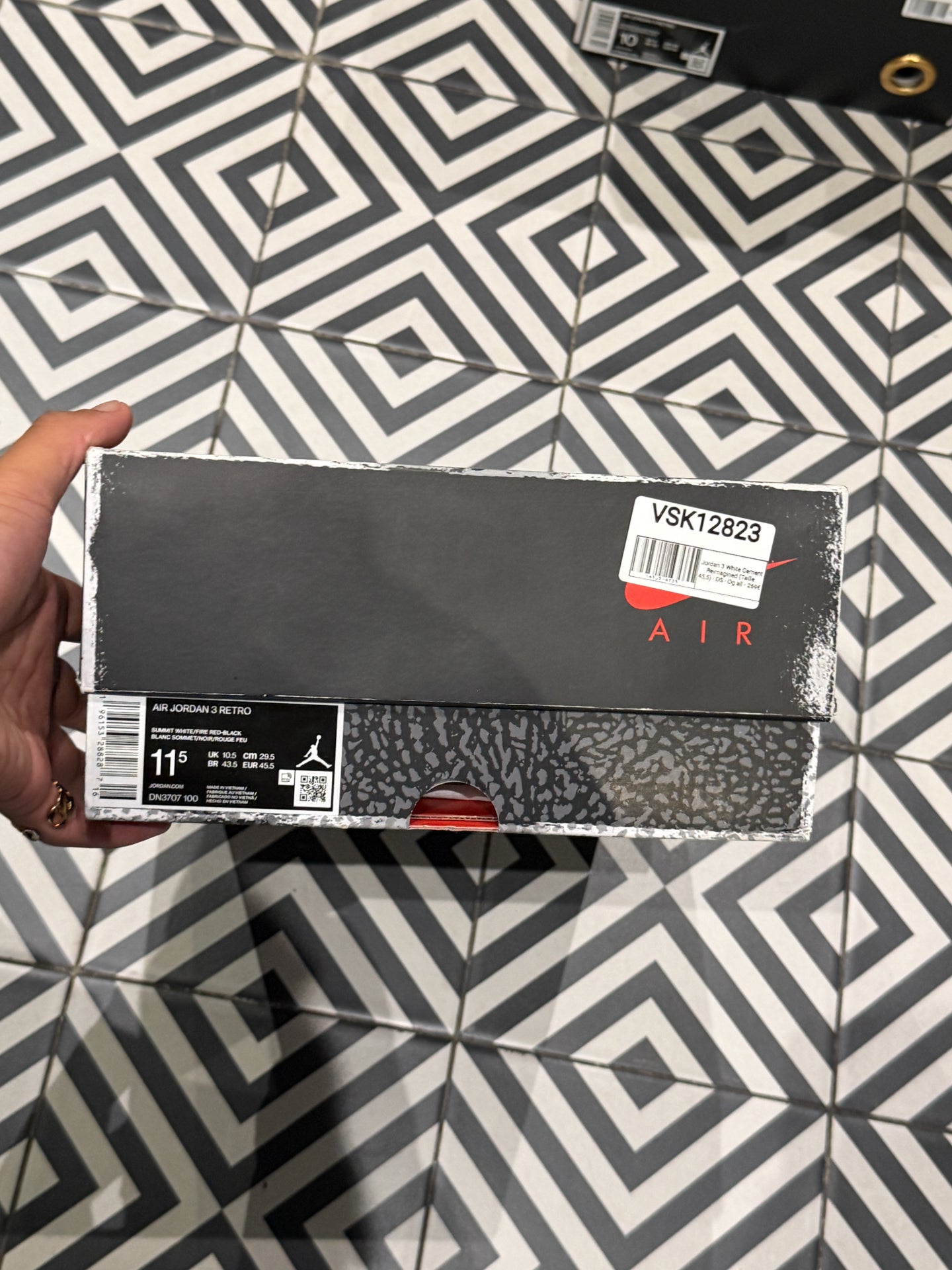 Jordan 3 White Cement Reimagined (Taille 45,5)
