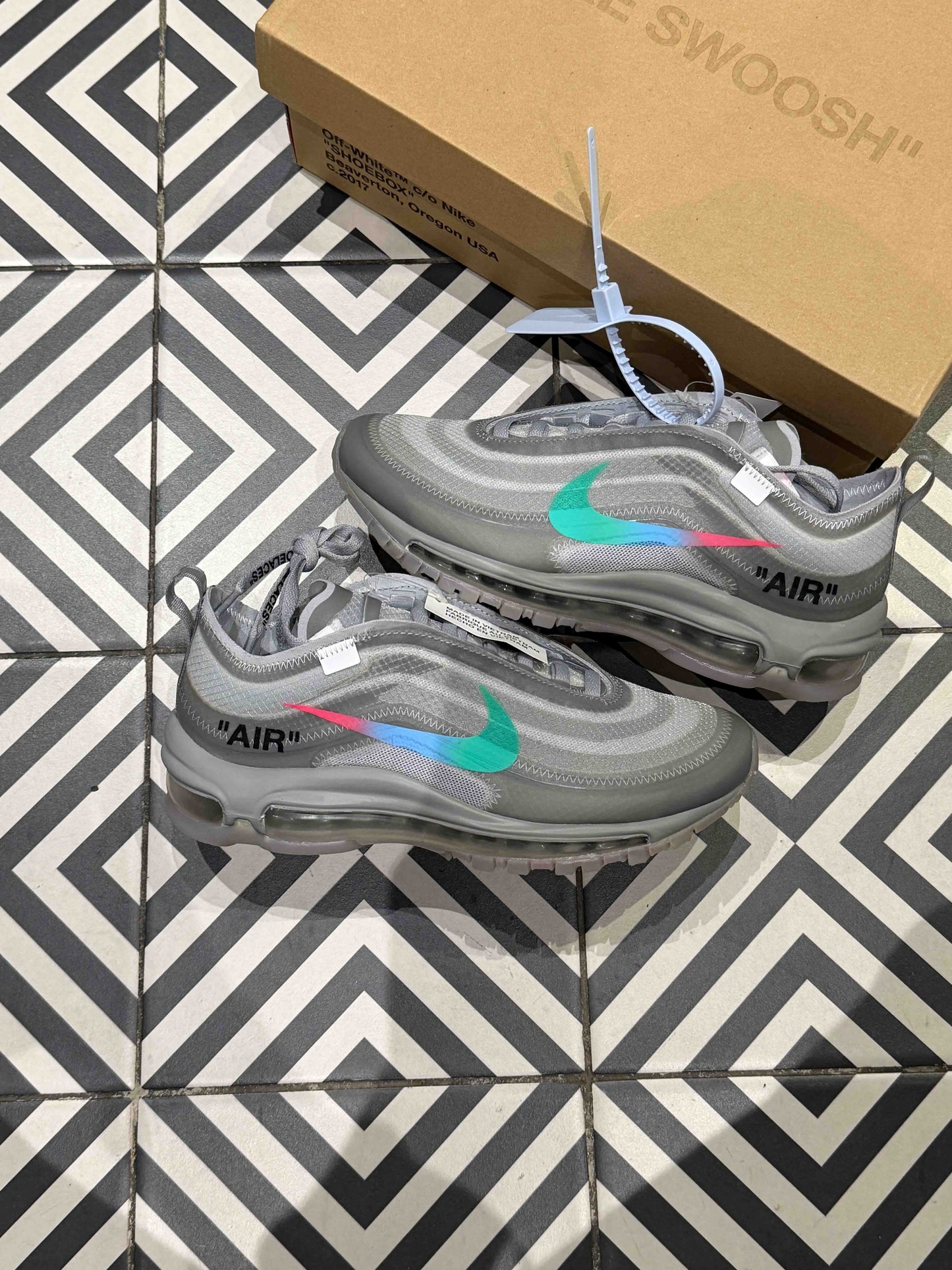 Air max 97 Menta (Taille 37,5)
