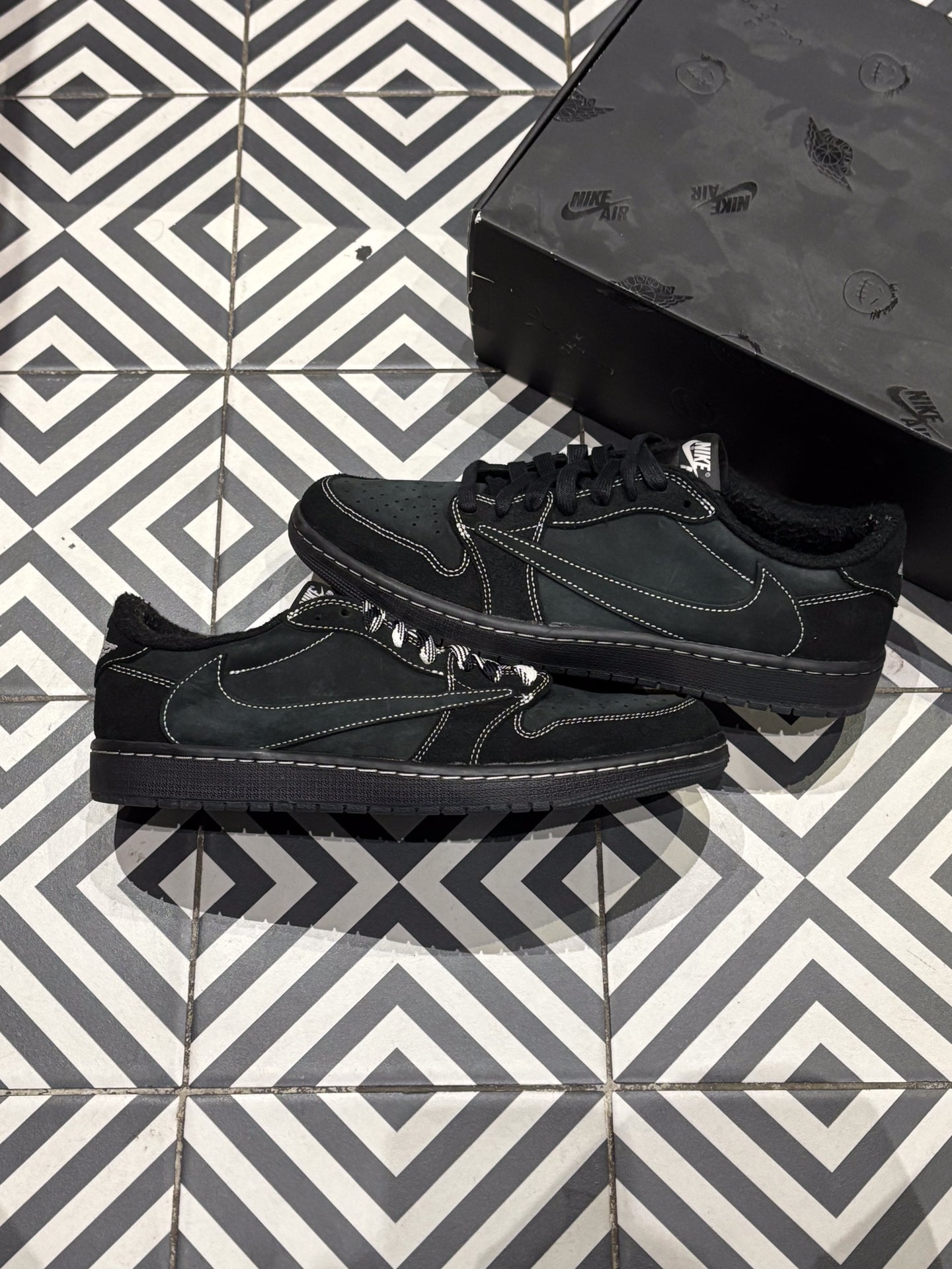 Jordan 1 Low Travis Scott Black Phantom (Taille 45)