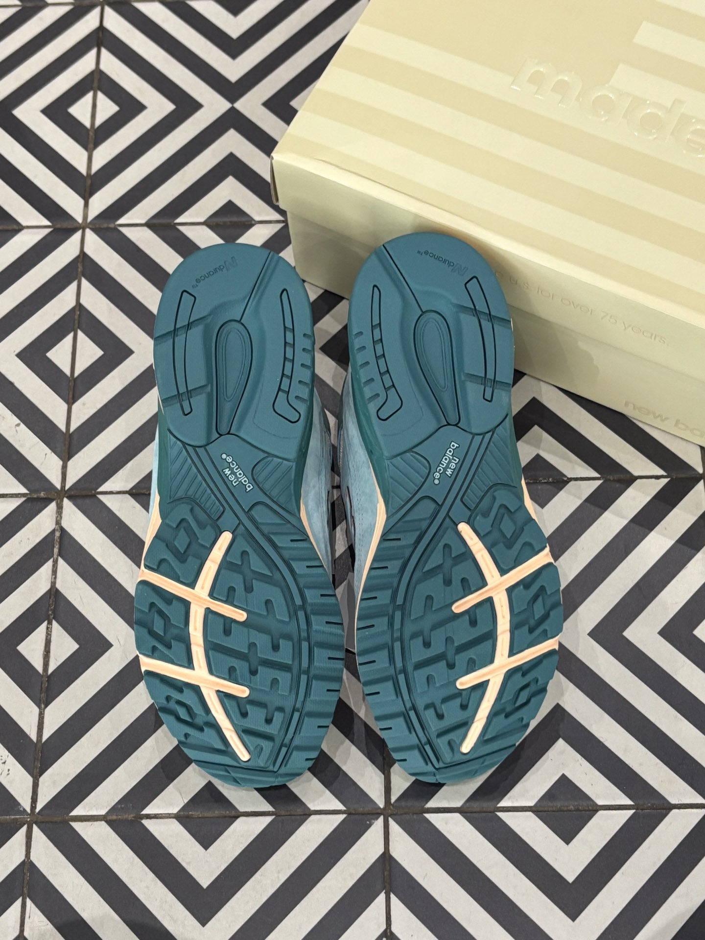 New Balance 993 joe Fresh Good (Taille 43)