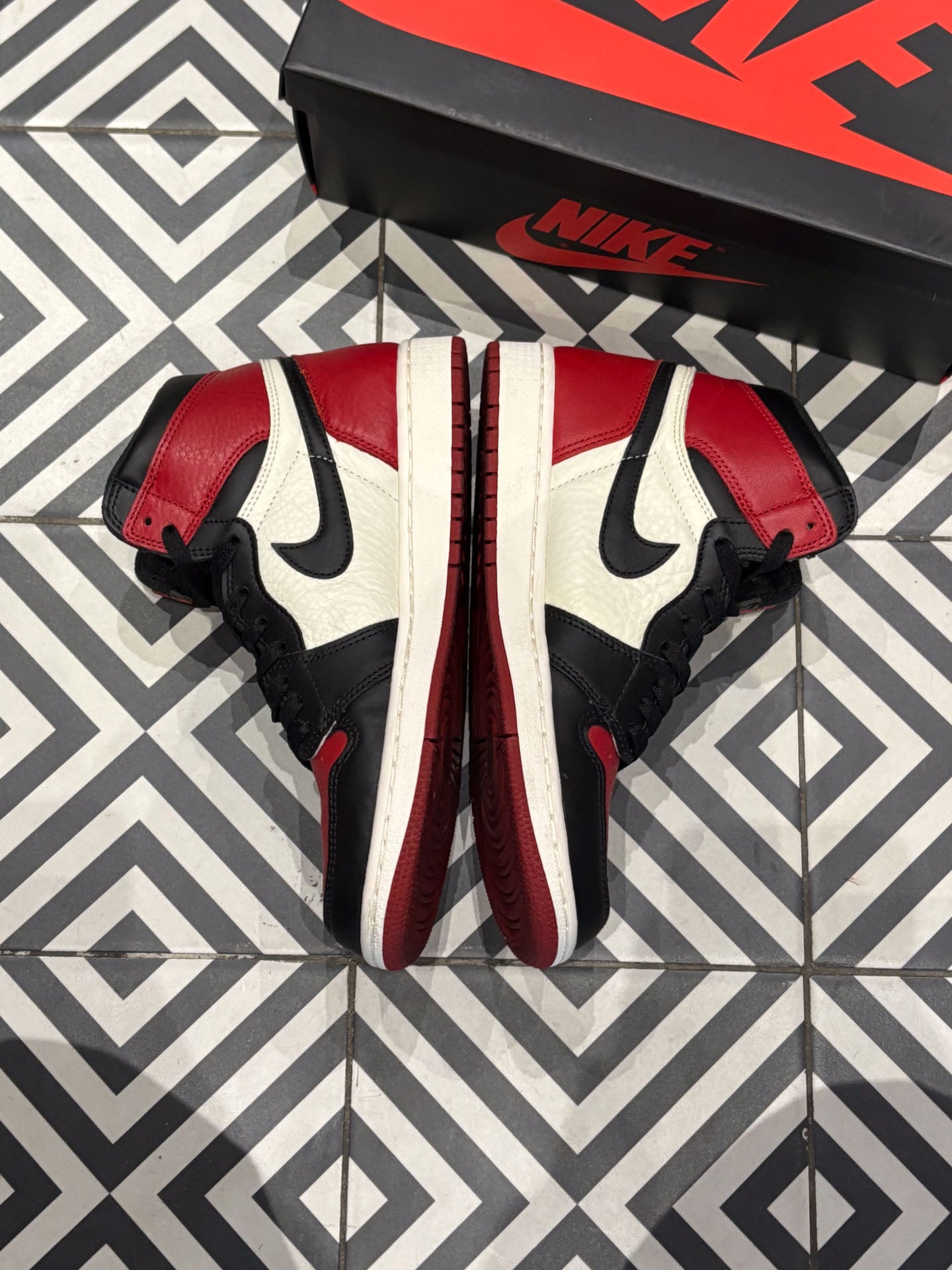 Jordan 1 High Bred Toe (Taille 42)