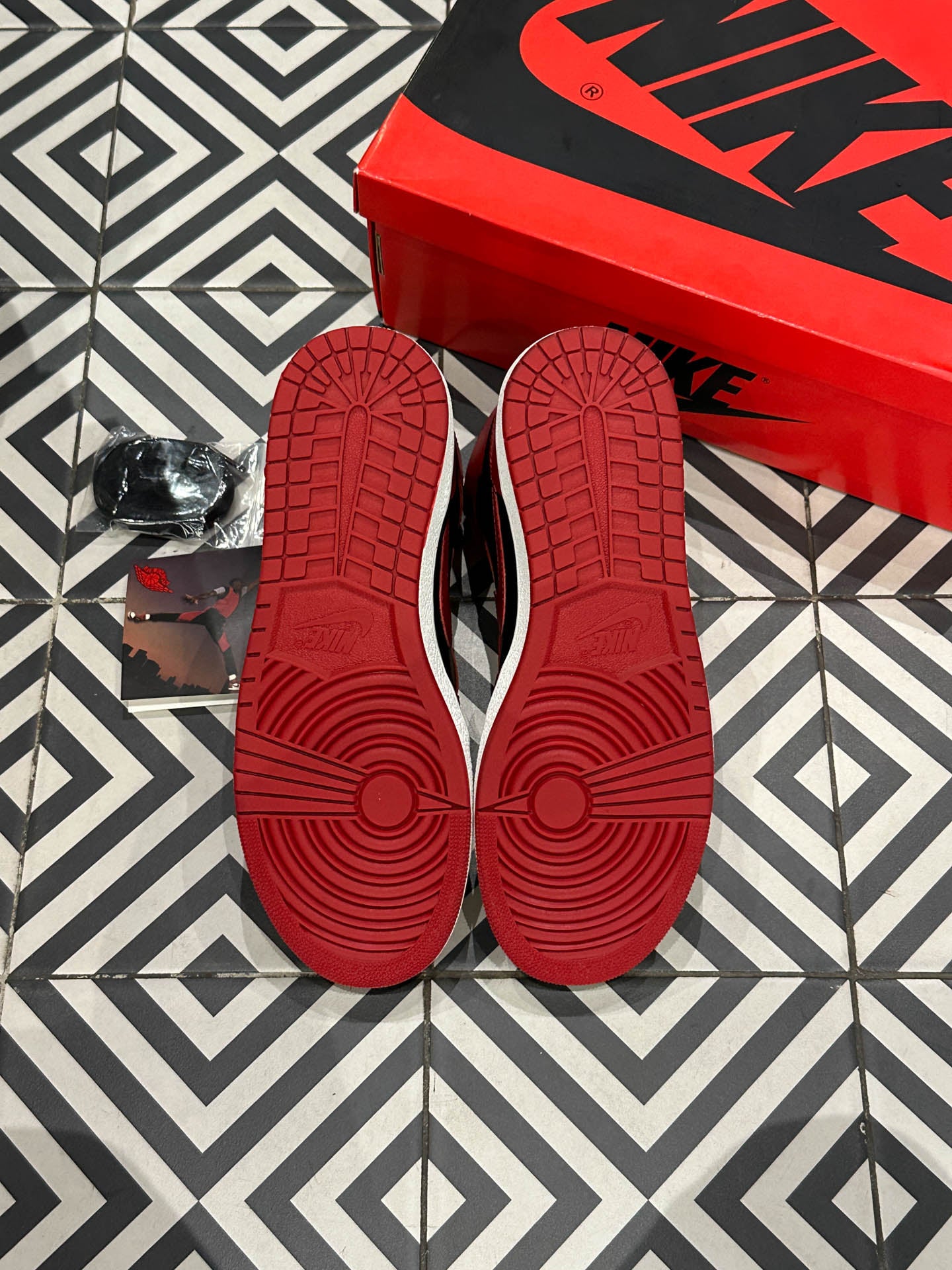 Jordan 1 High 85 Varsity Red (Taille 44,5)