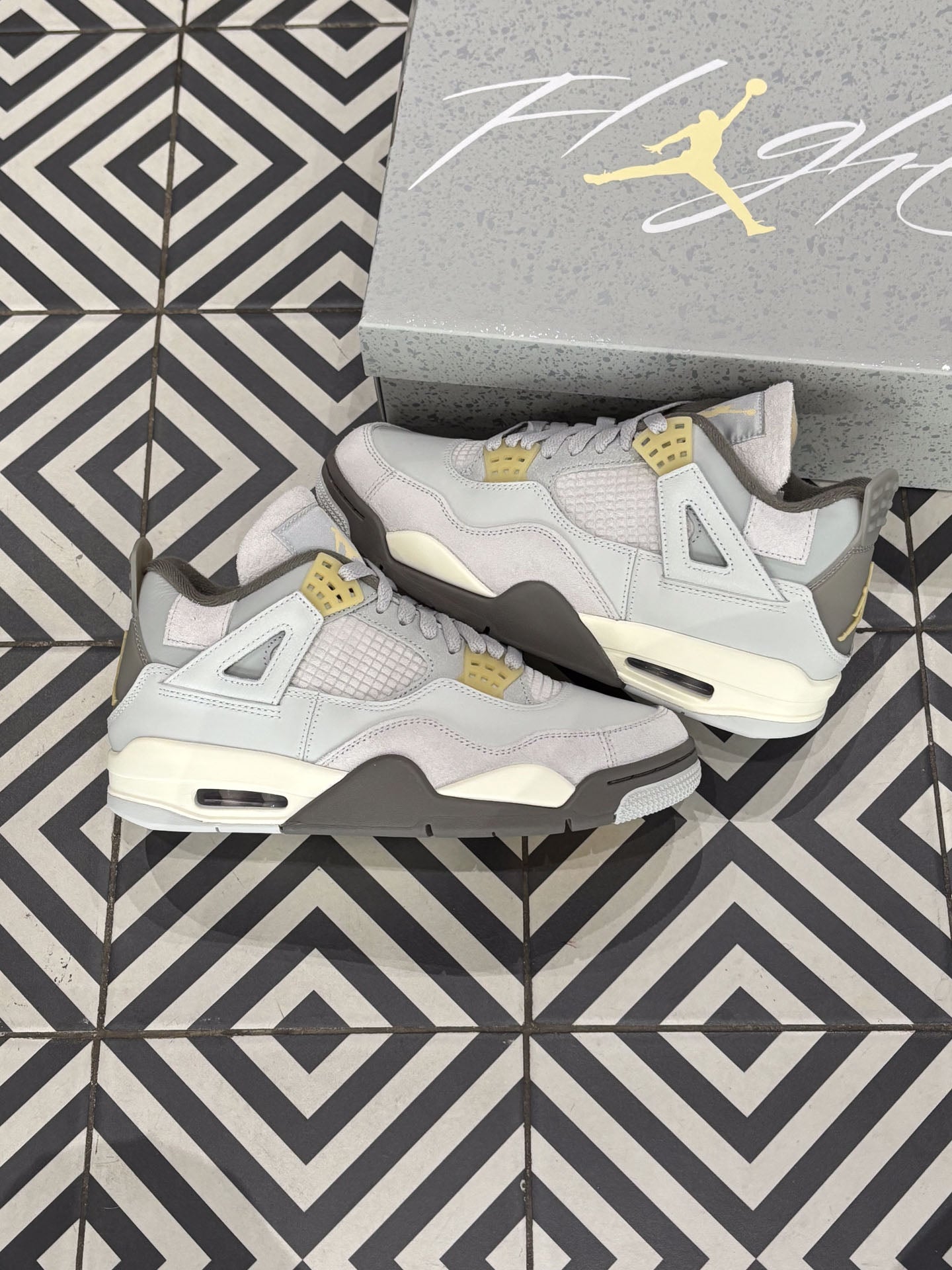 Jordan 4 Craft (Taille 40,5)
