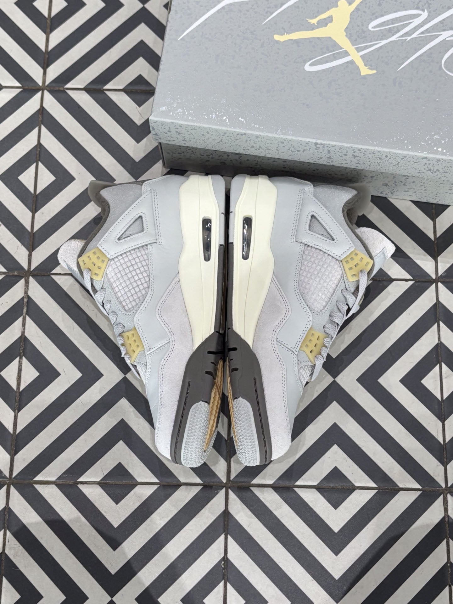 Jordan 4 Craft (Taille 40,5)