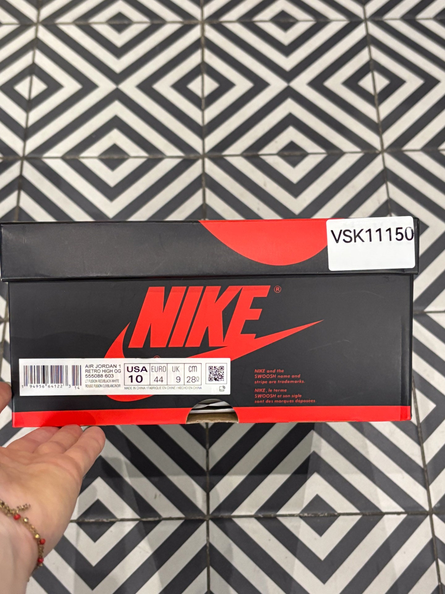 Jordan 1 high Fusion Red (Taille 44)