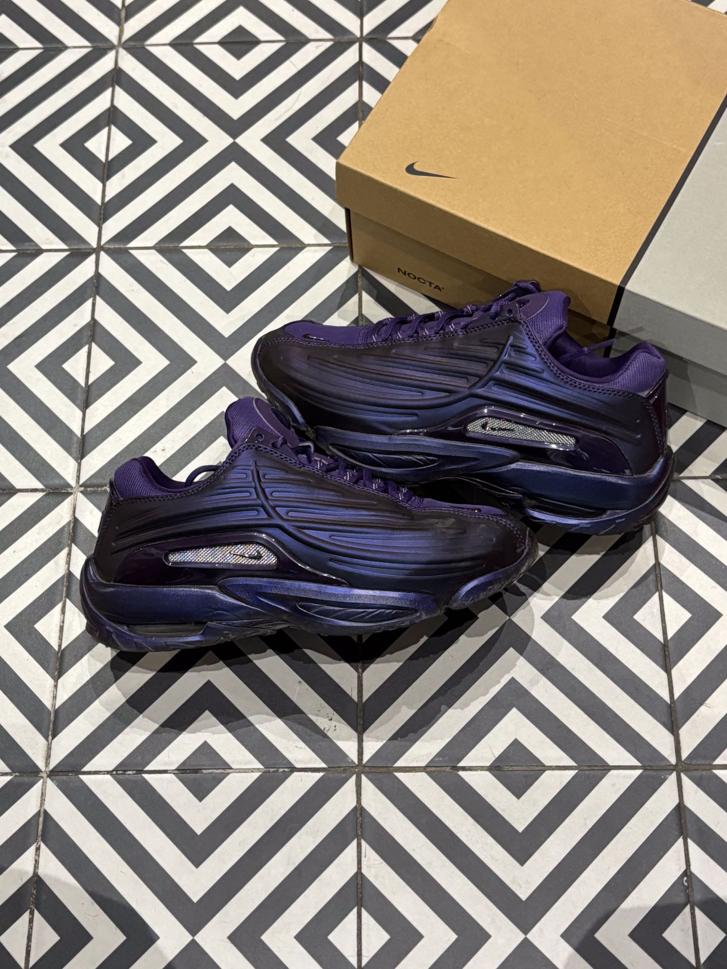 Nocta Hot Step 2 Eggplant (Taille 41)