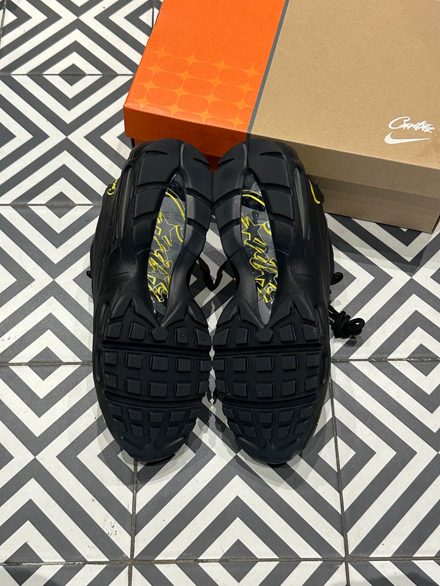 Air Max 95 Corteiz Honey Black (Taille 41)