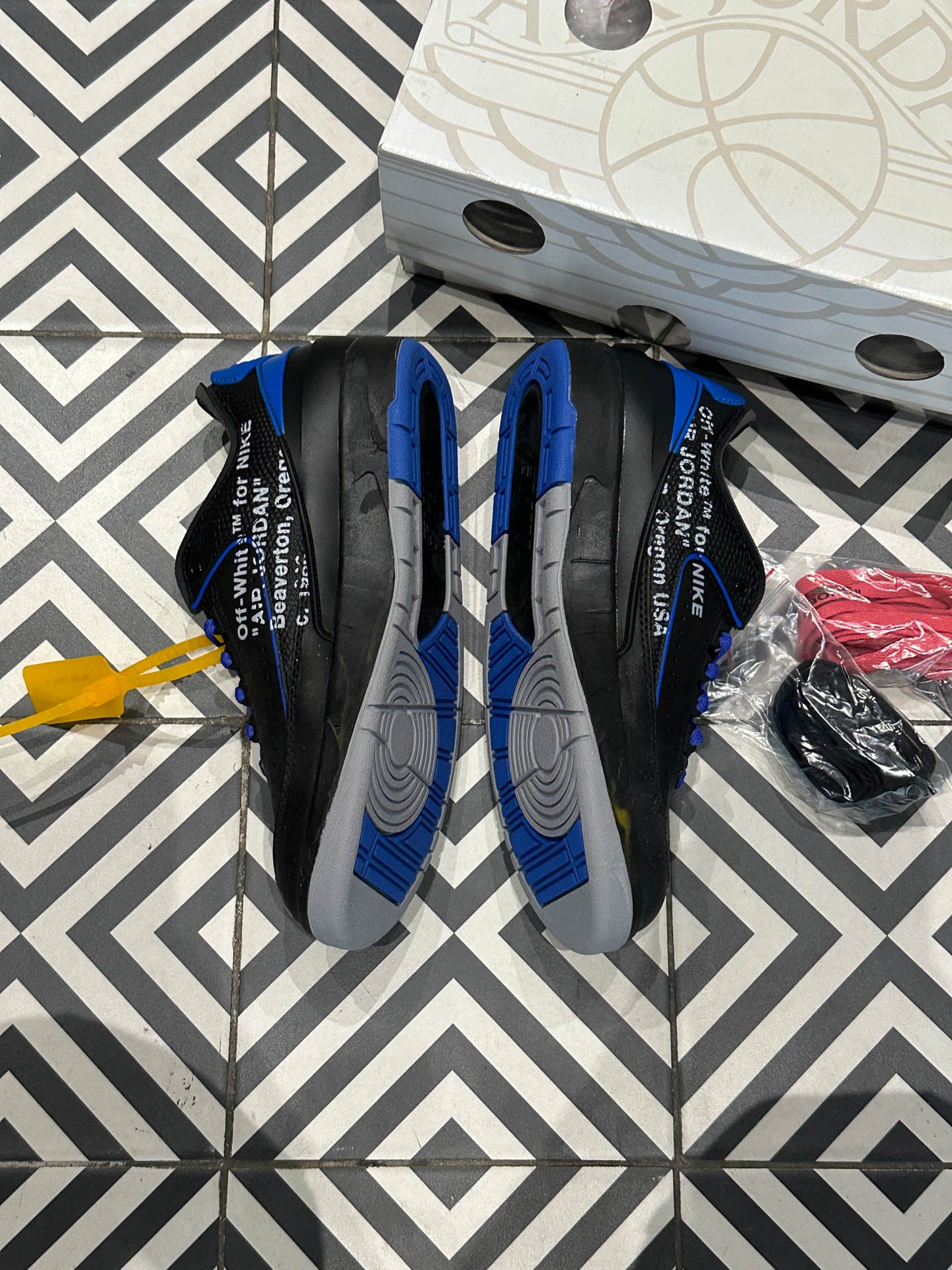 Jordan 3 Off-White Black (Taille 41)