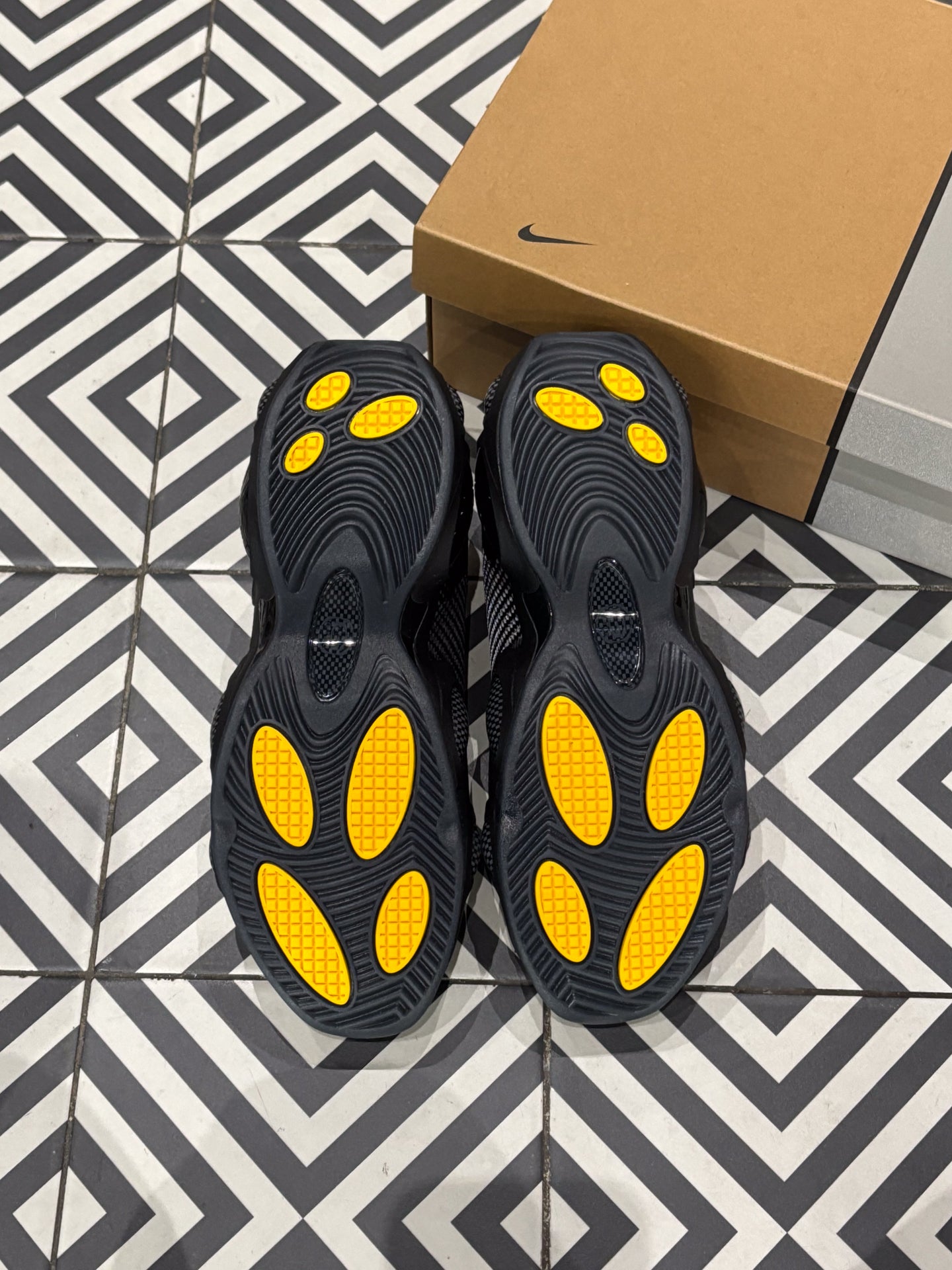 Nocta Glide Black (Taille 40,5)