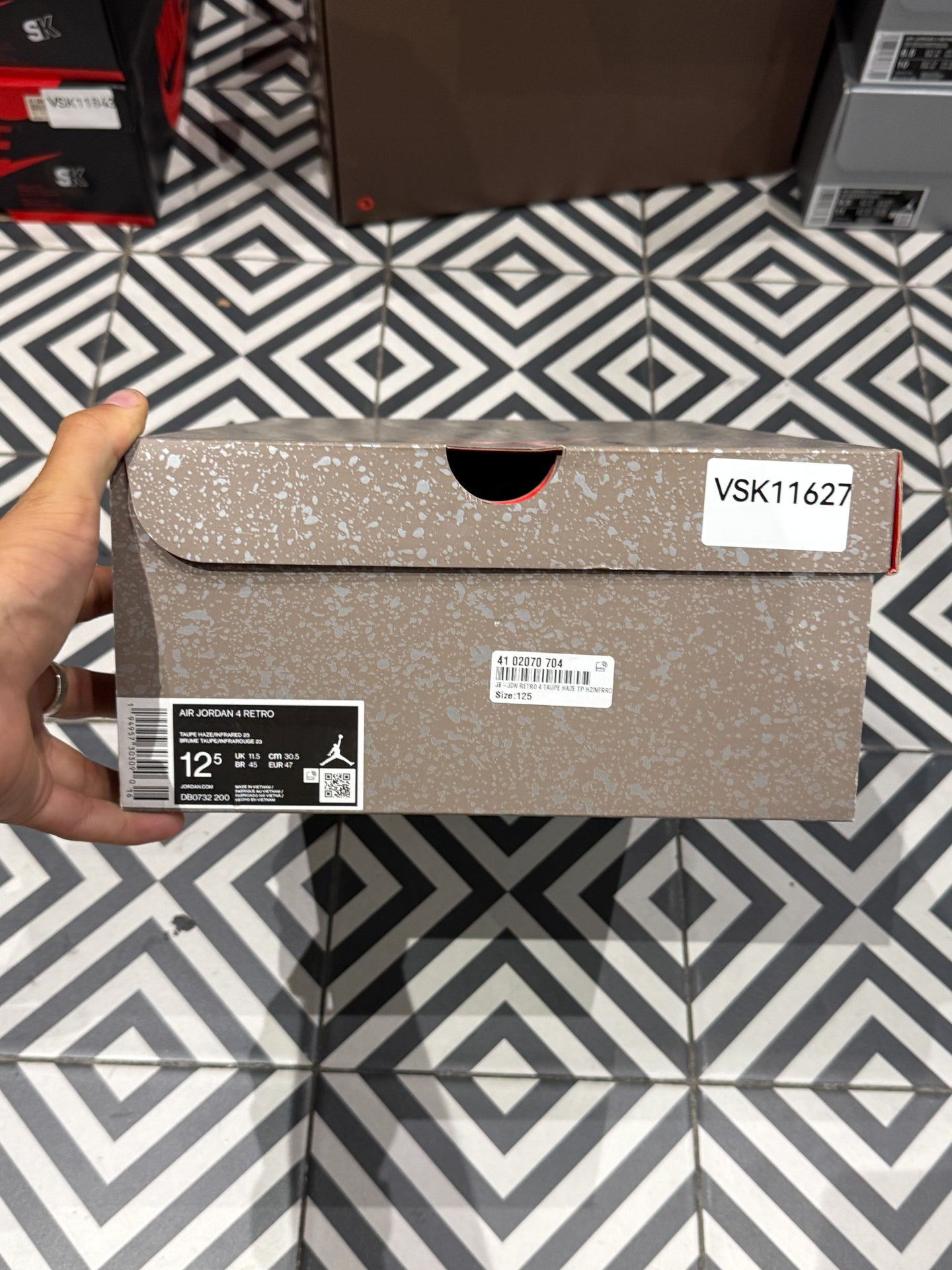 Jordan 4 Taupe Haze (Taille 47)