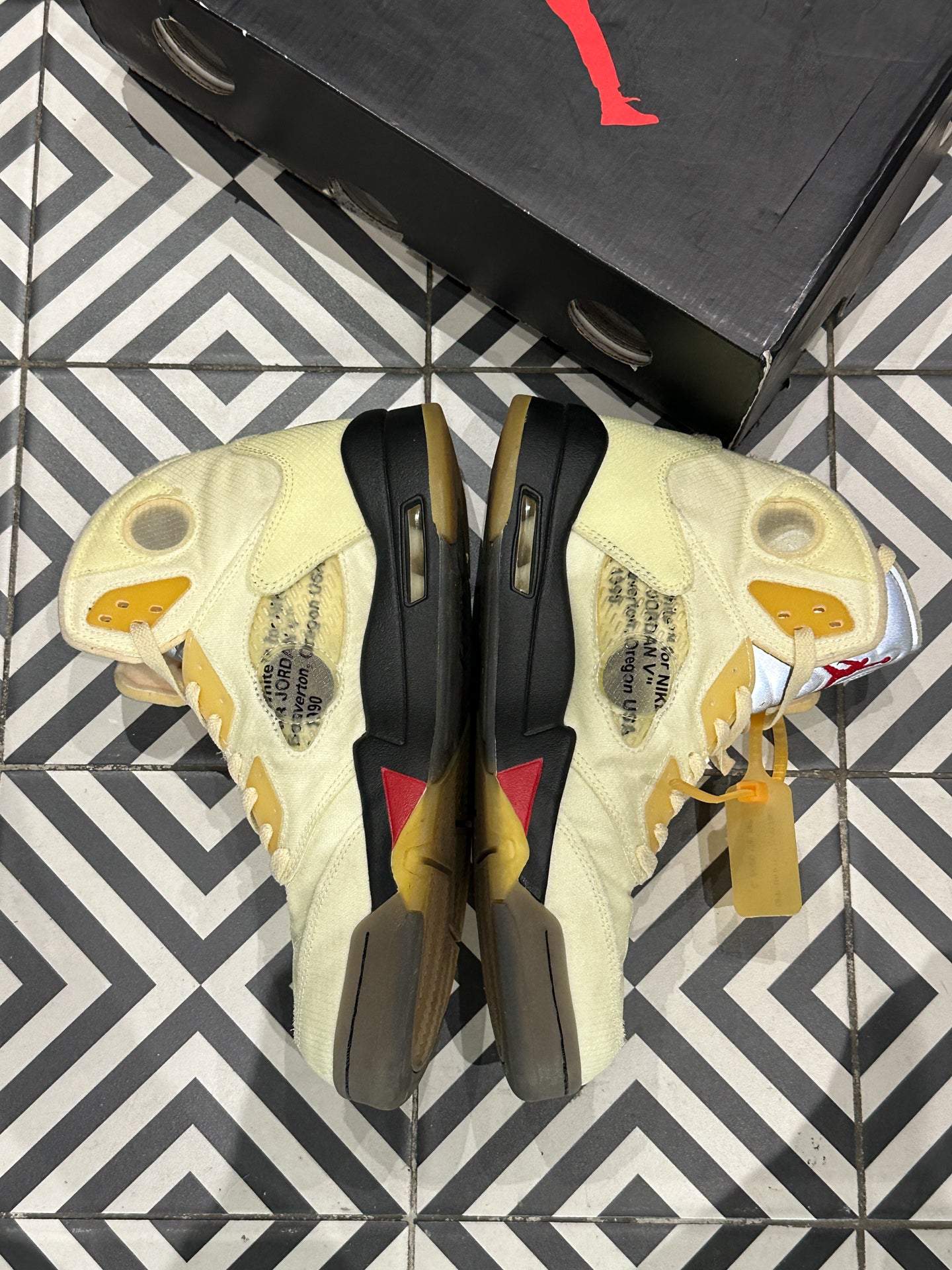 Jordan 5 Off-White Sail (Taille 45)