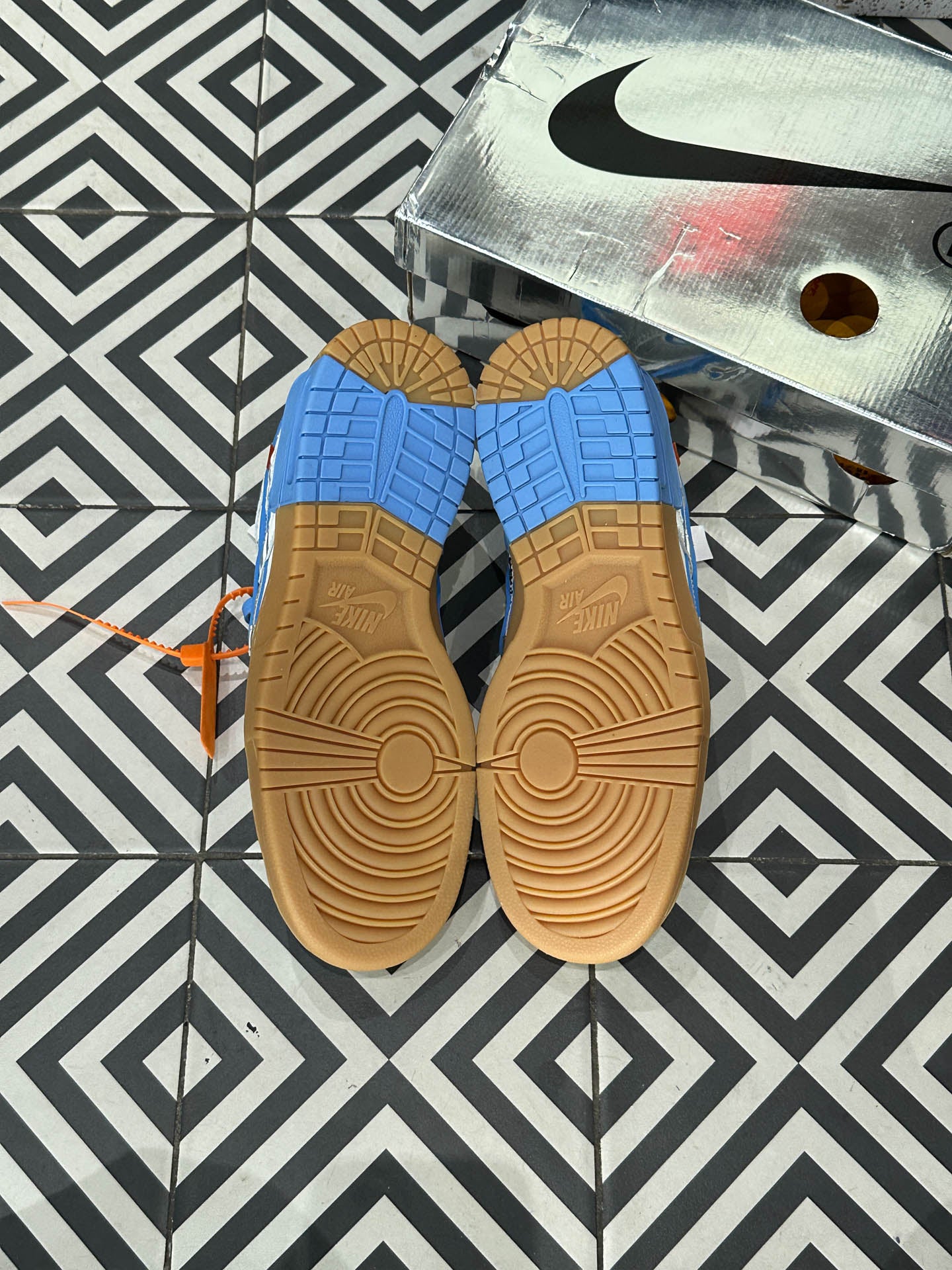 Rubber Off-White University Blue (Taille 41)