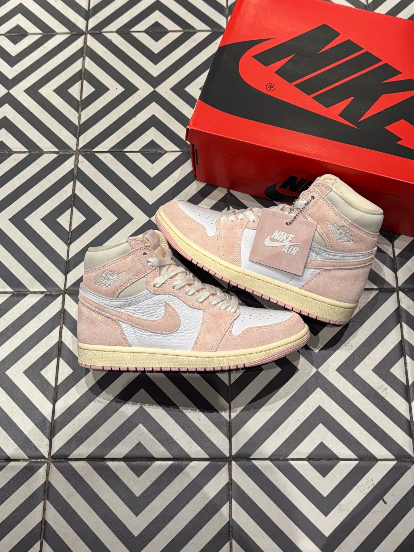 Jordan 1 High Washed Pink (Taille 41)