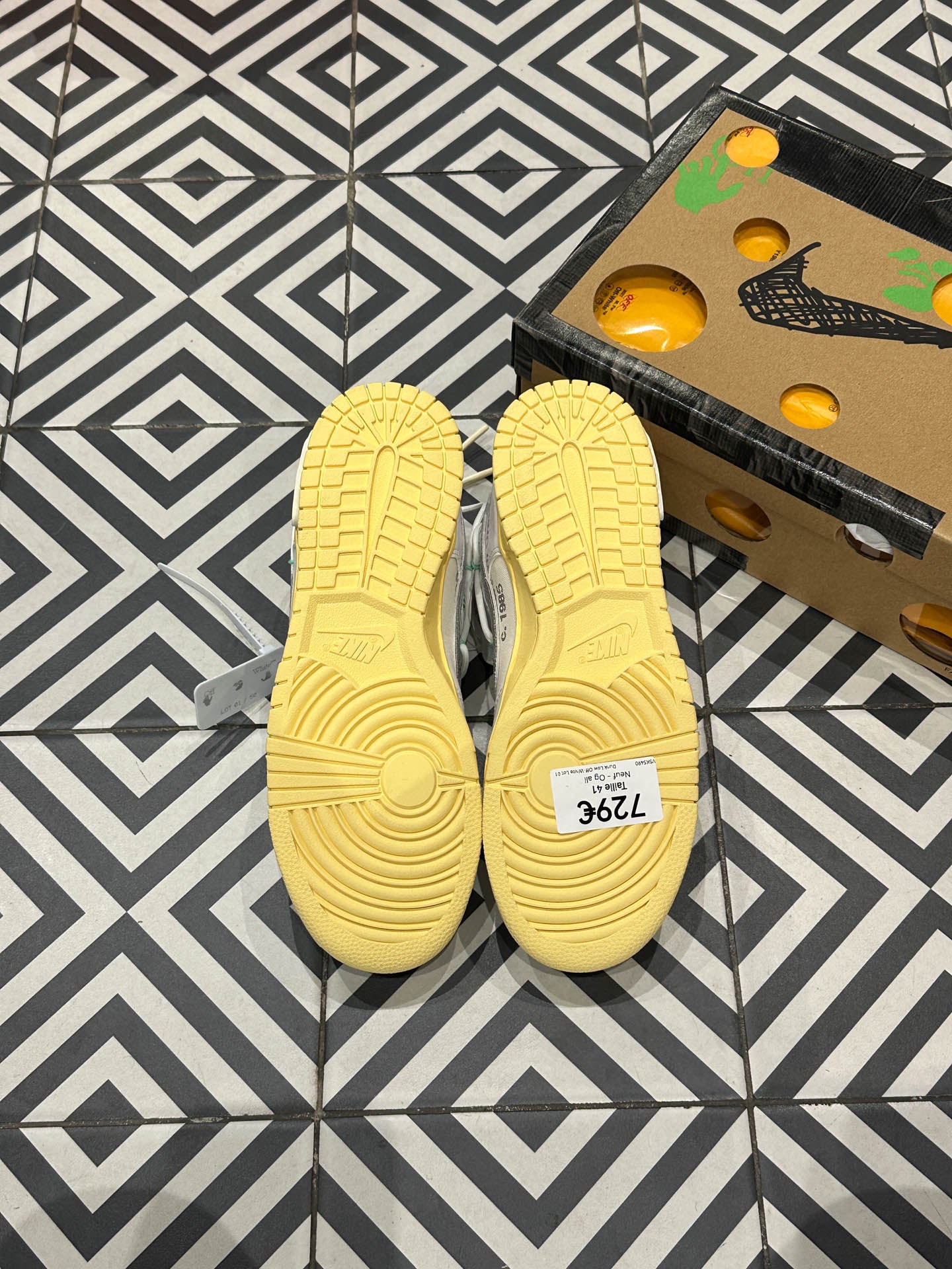 Dunk Low Off-White Lot 01/50 (Taille 41)
