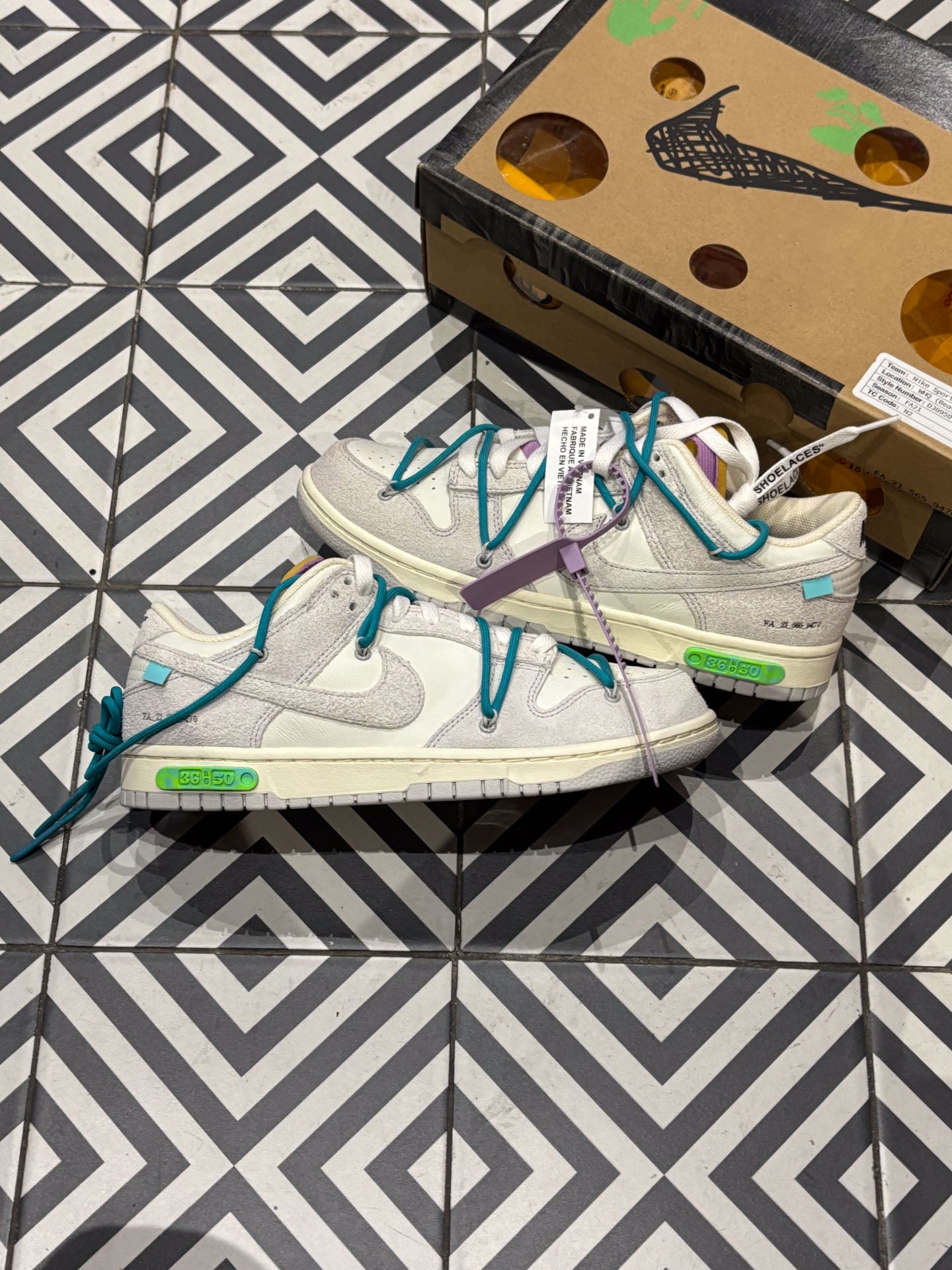 Dunk Low Off-White Lot 36/50 (Taille 43)