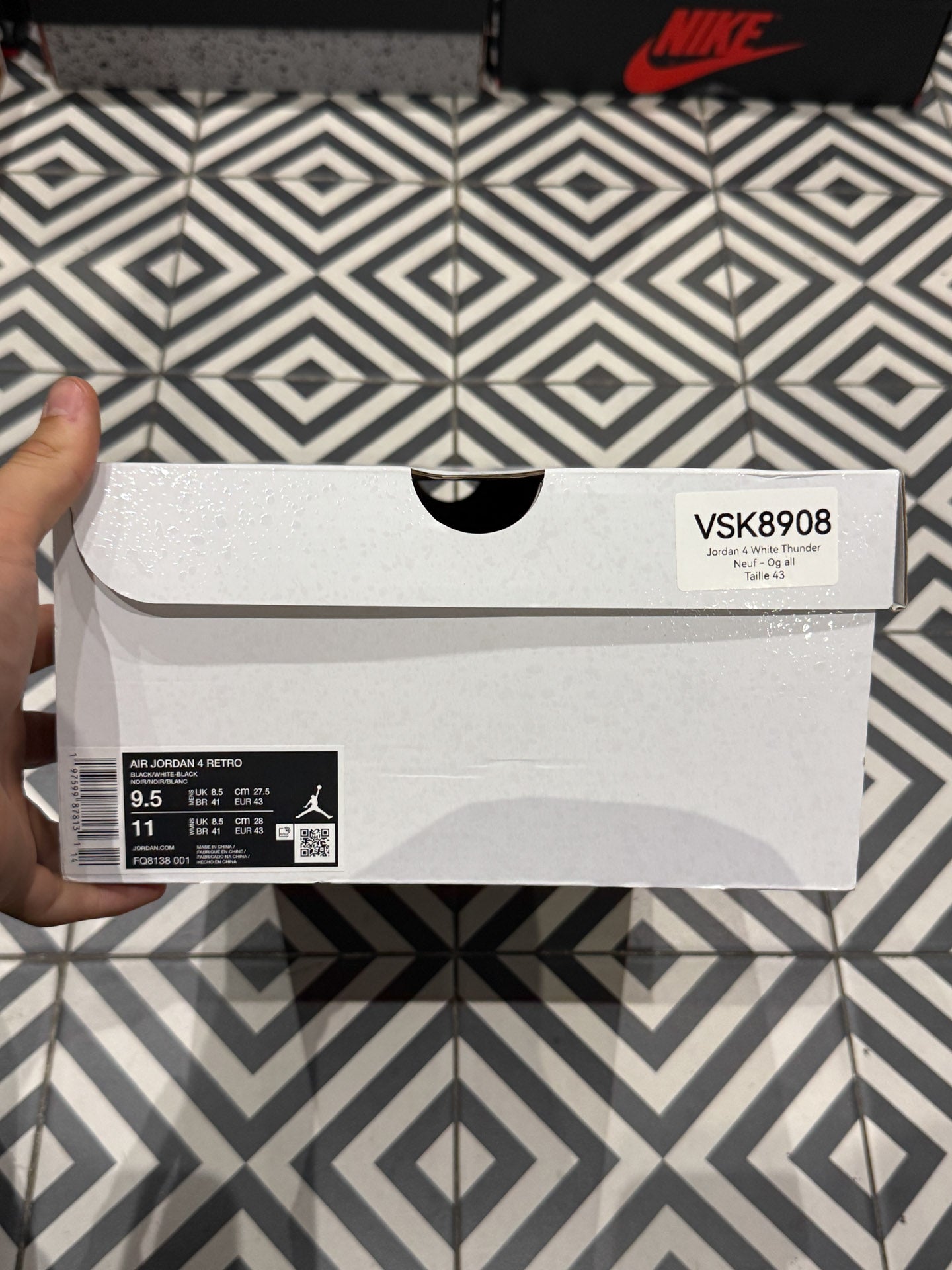 Jordan 4 White Thunder (Taille 43)