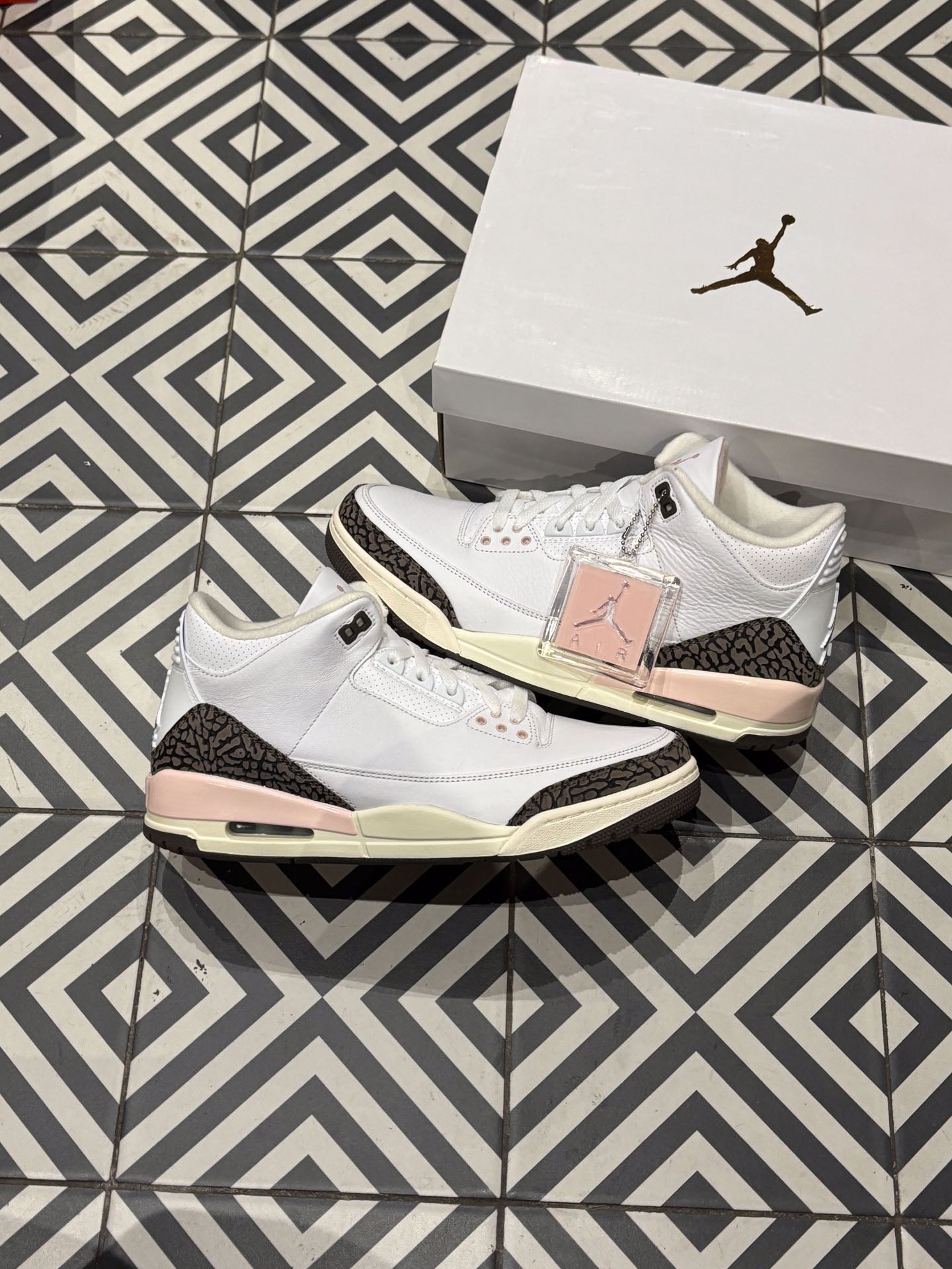 Jordan 3 Napolitan (Taille 44)