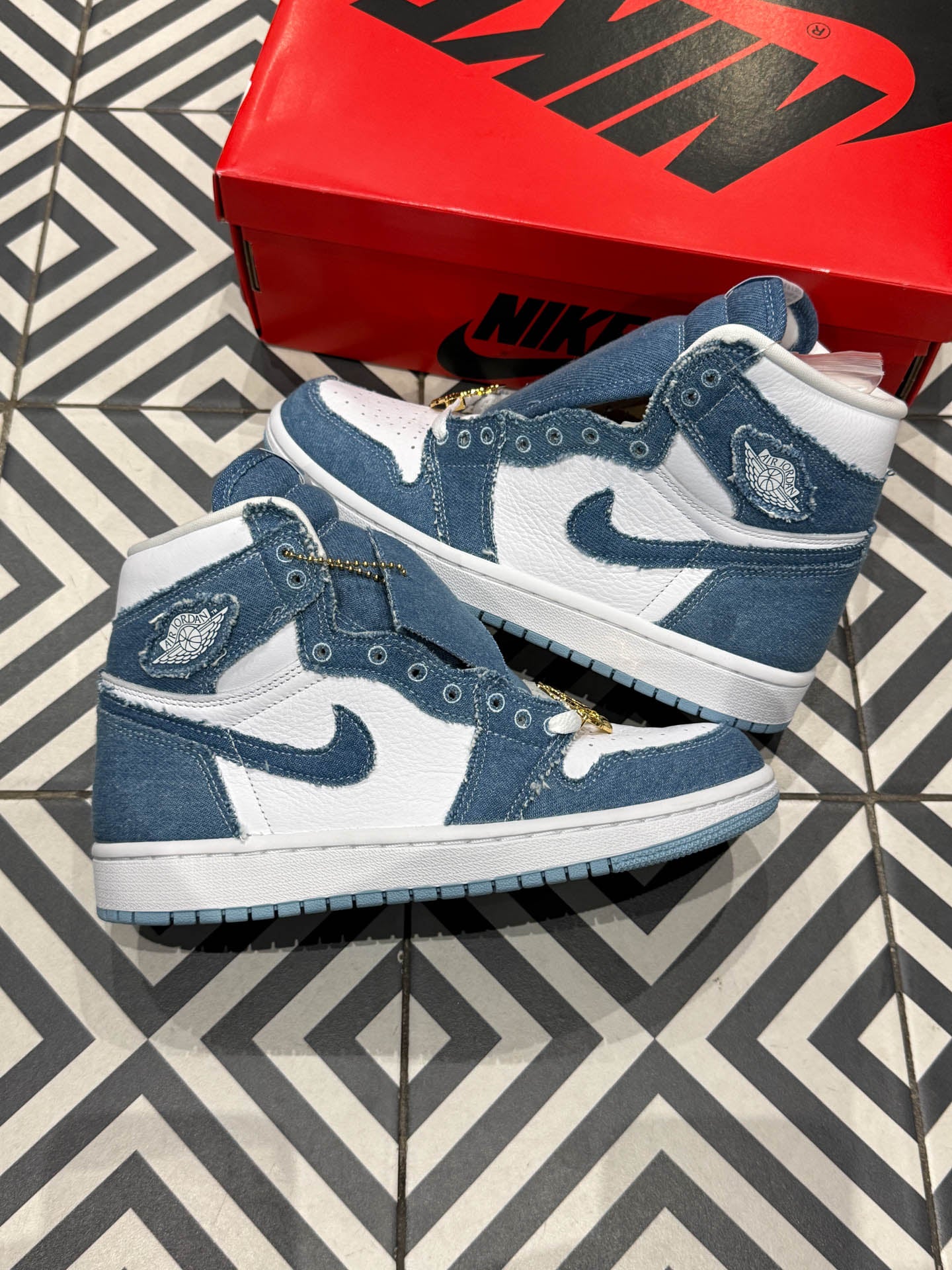 Jordan 1 High Denim Taille 39