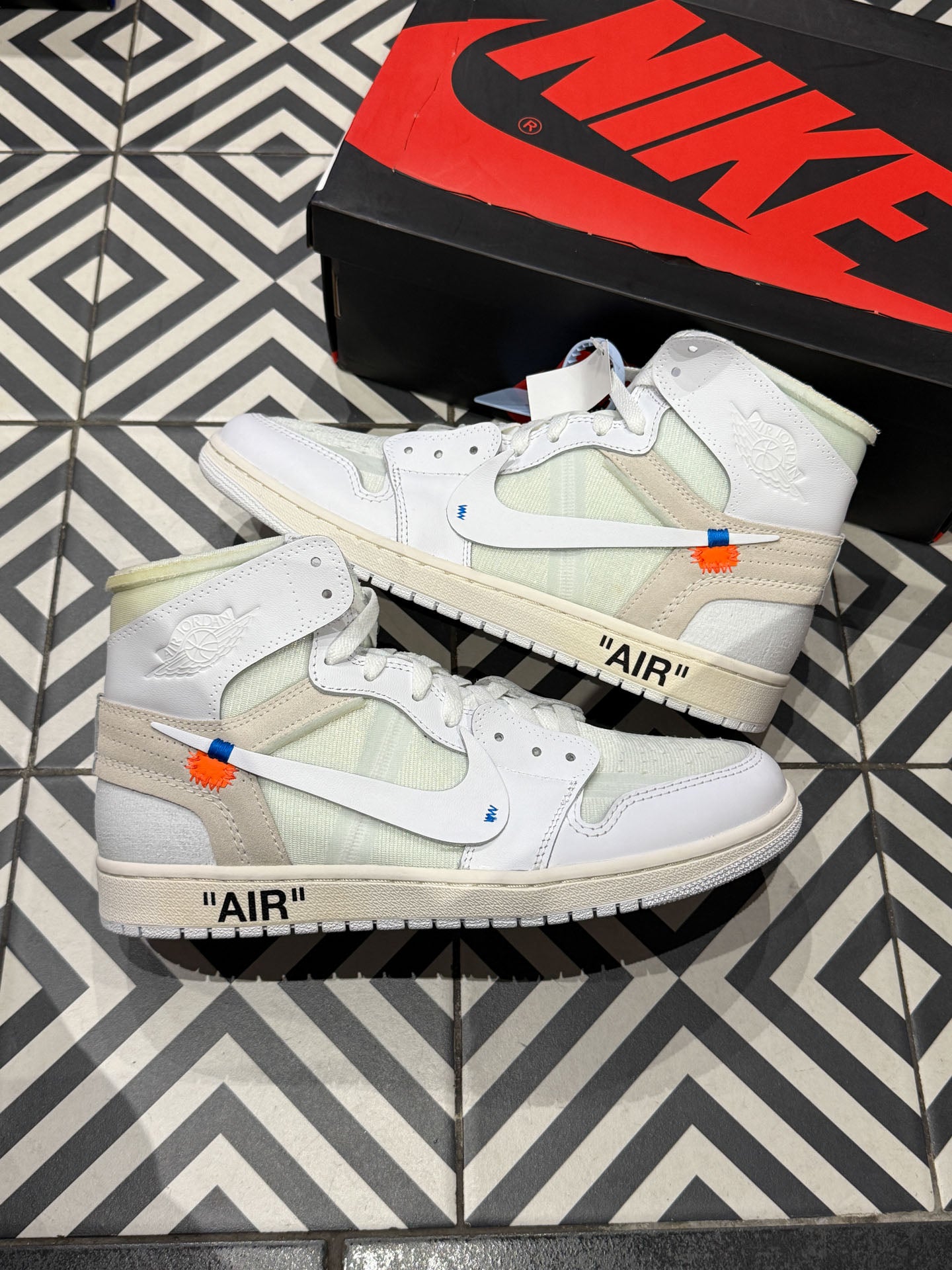 Jordan 1 Off-White NRG (Taille 44,5)