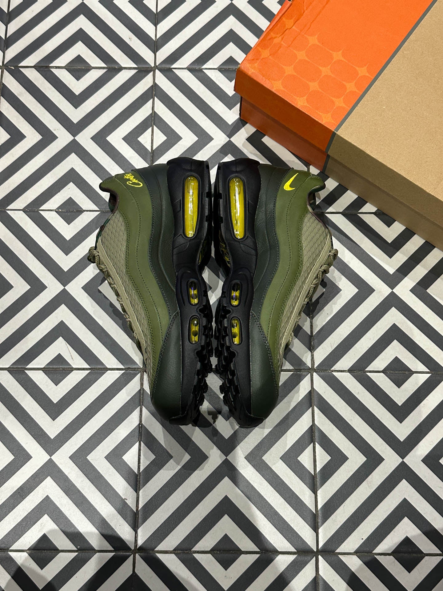 Air Max 95 Gutta Green (Taille 46)