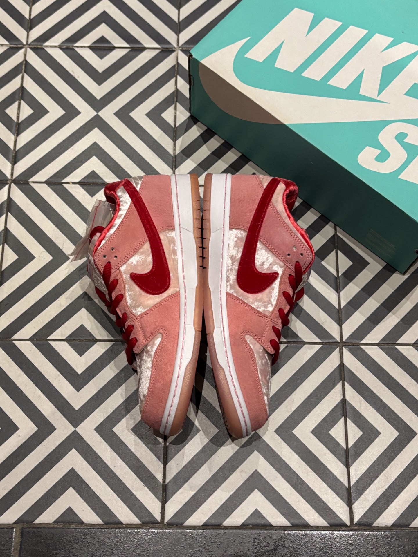Dunk SB Strange Love (Taille 45)