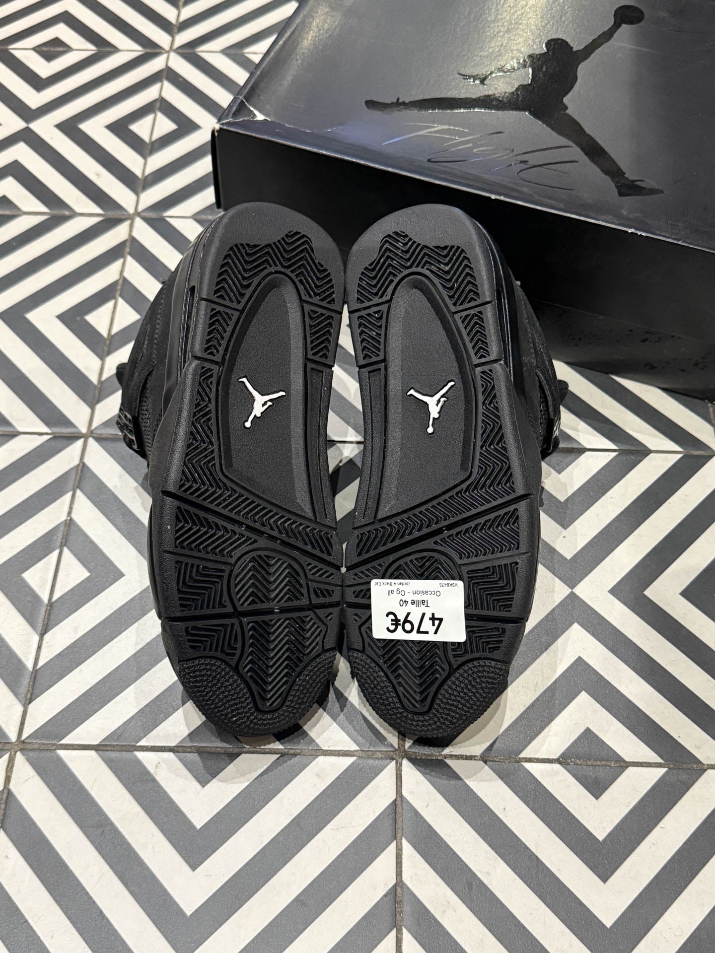 Jordan 4 Black Cat (Taille 40)