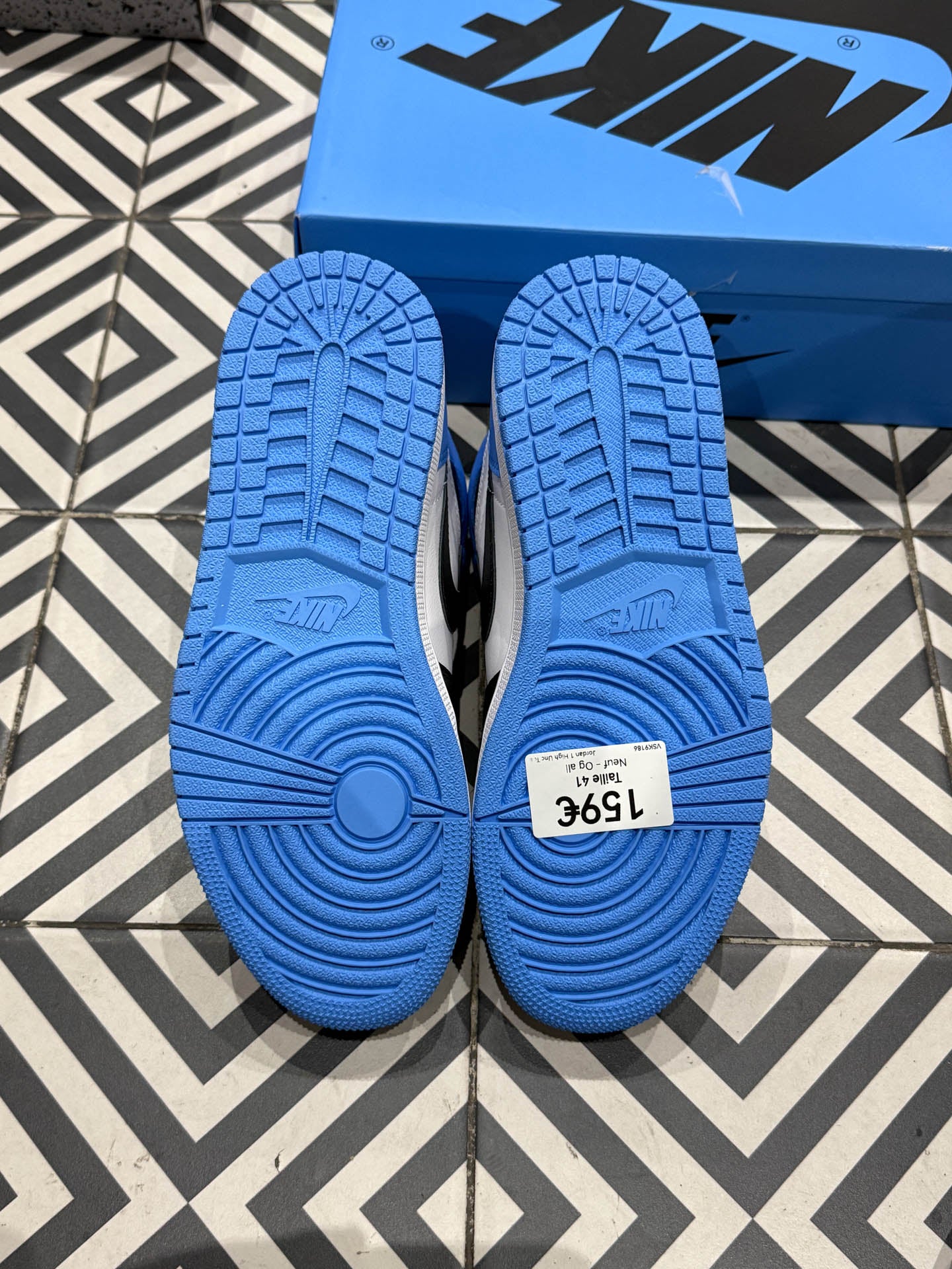 Jordan 1 High Unc Toe (Taille 41)