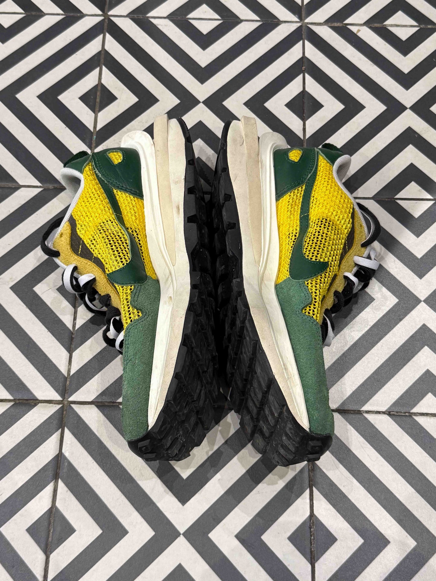 Sacai Vaporwaffle Tour Yellow (Taille 42)