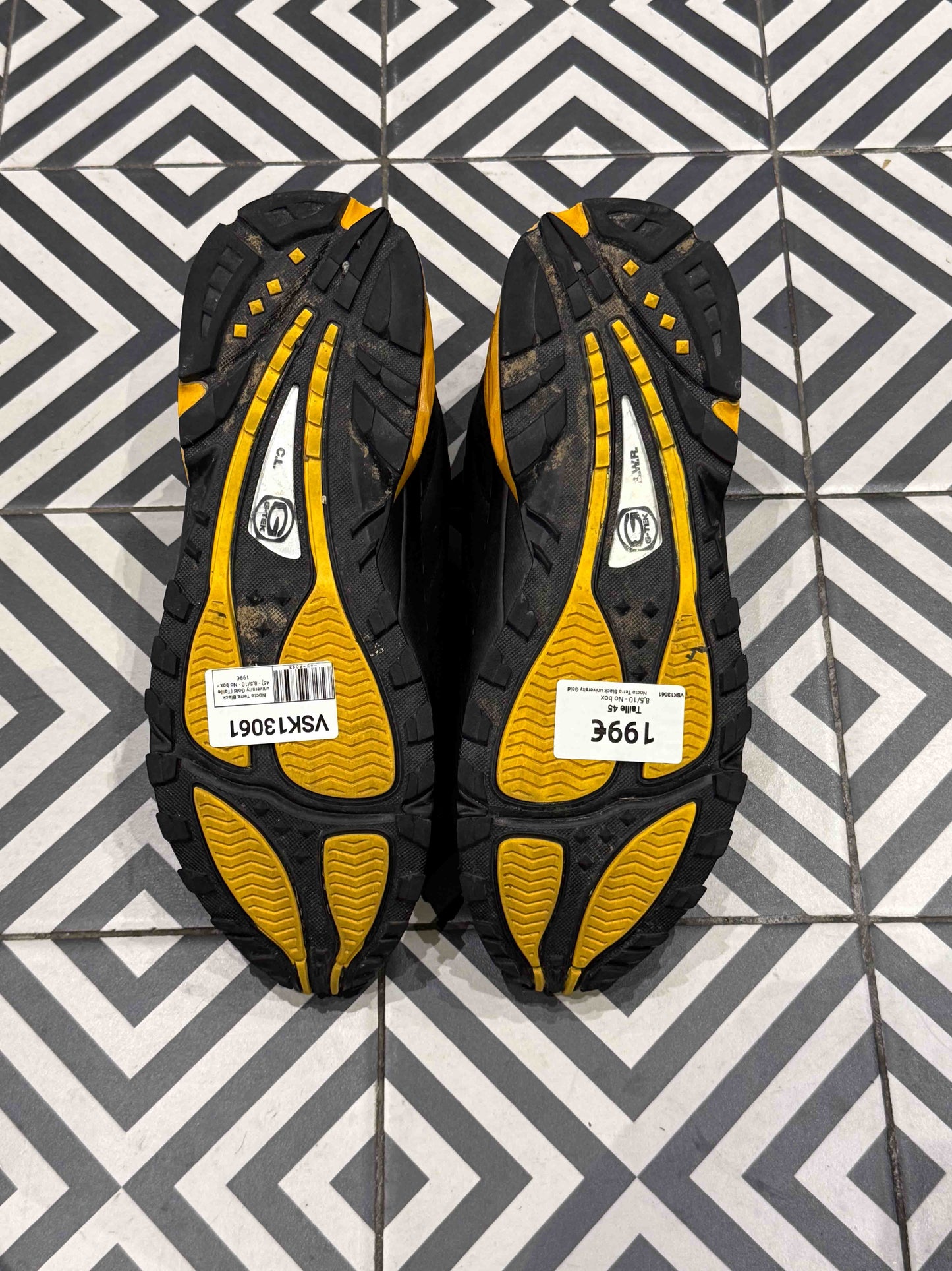 Nocta Terra Black university Gold (Taille 45)
