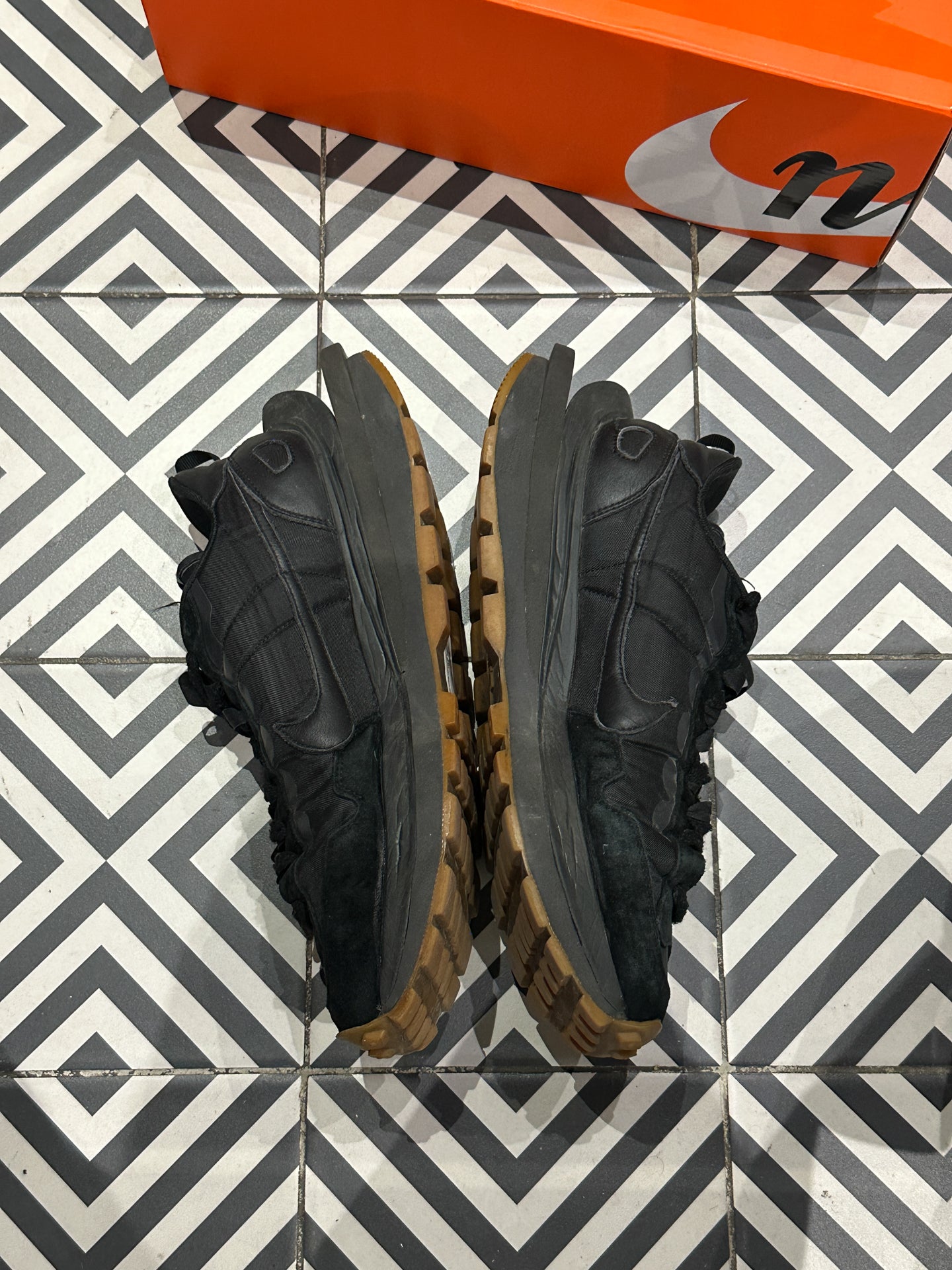 Sacai Vaporwaffle Black Gum (46)