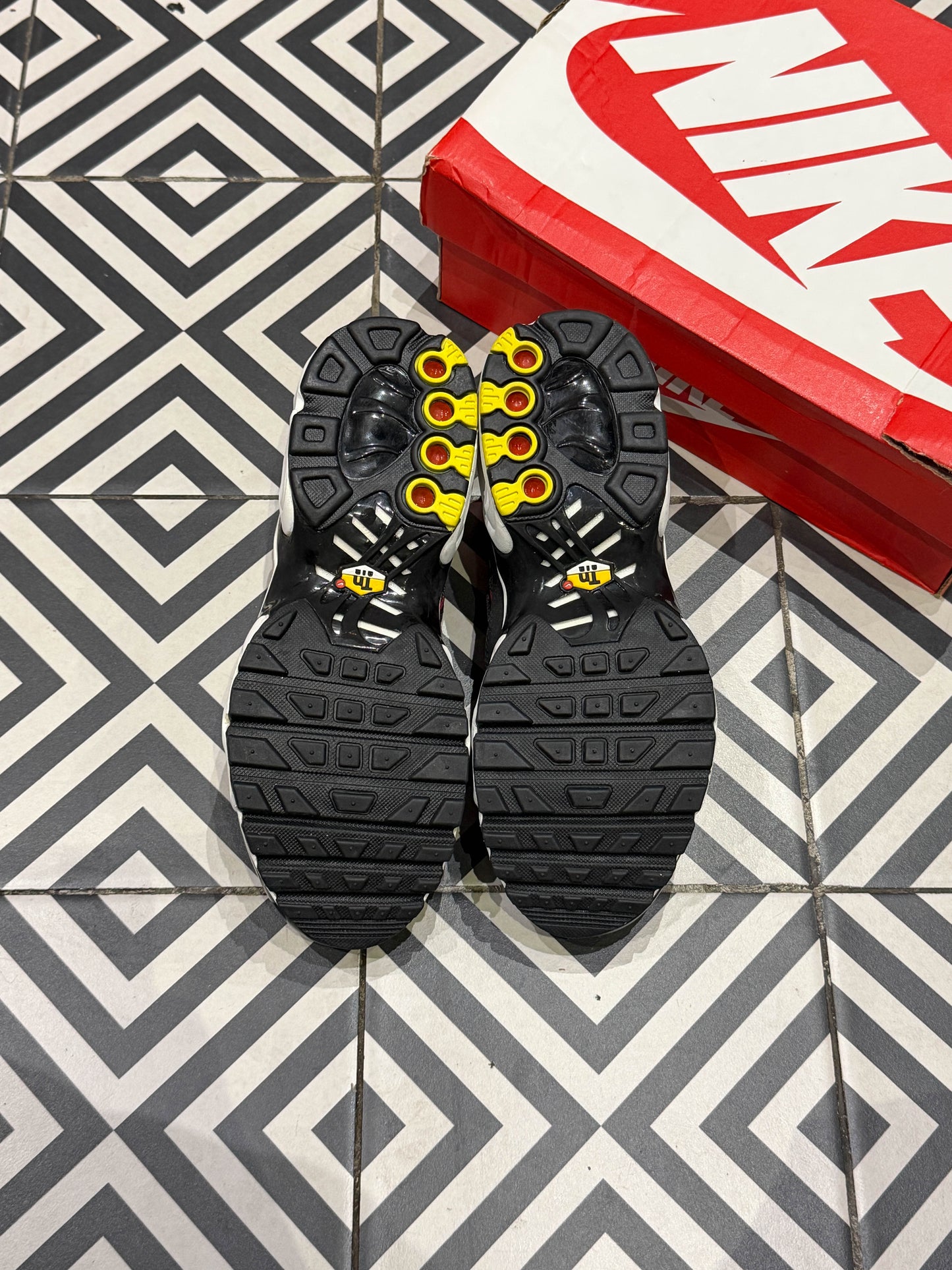 Air Max Plus Bred (GS) (Taille 39)