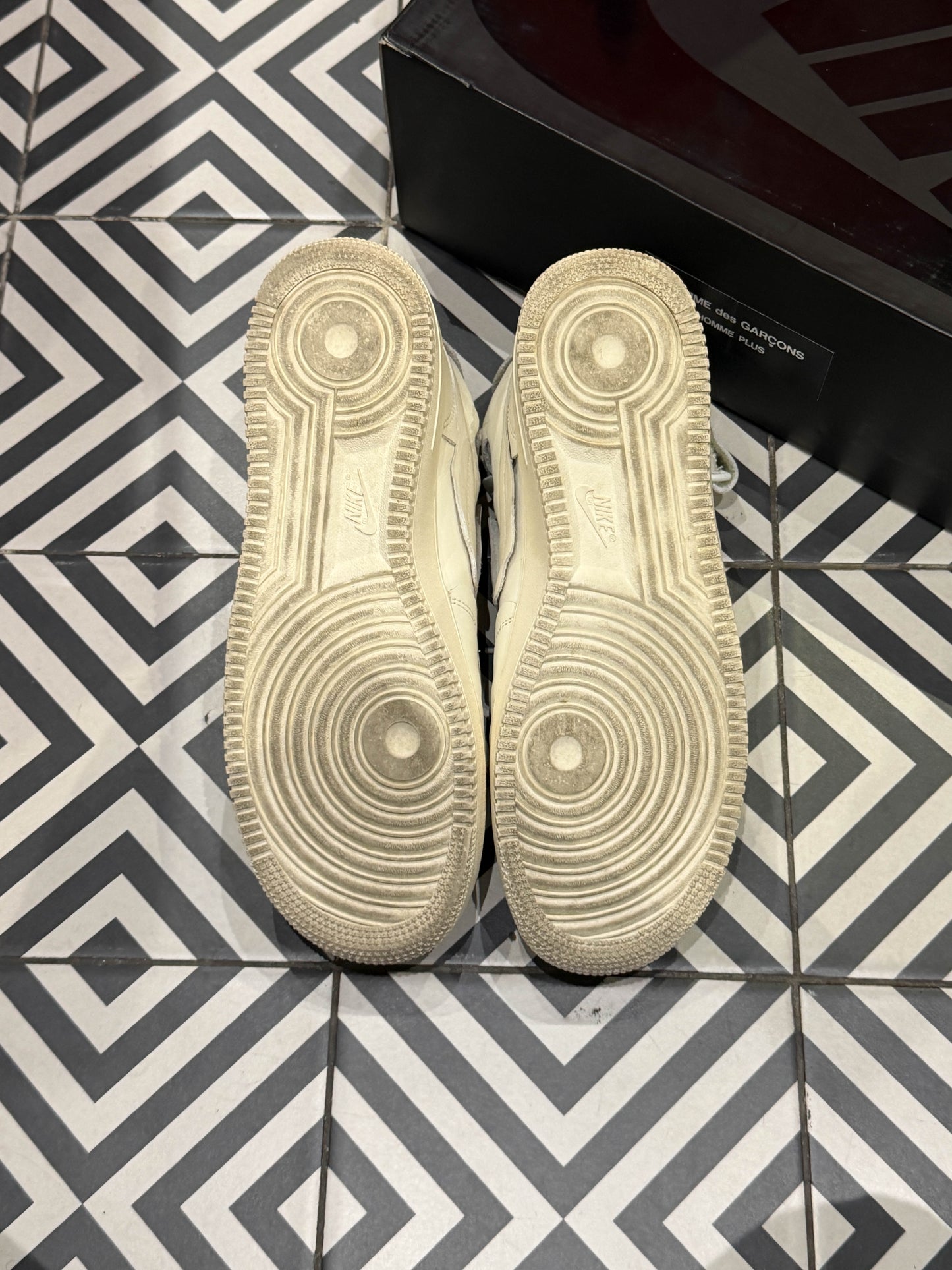 Air Force 1 Mid Comme des Garcons White (Taille 45)