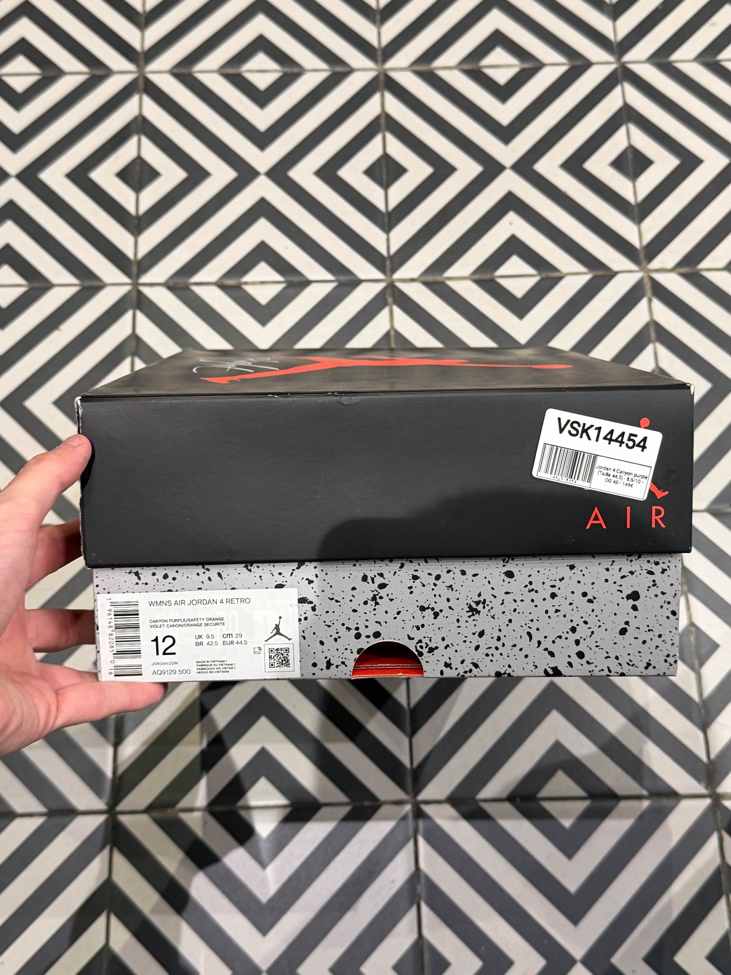 Jordan 4 Canyon purple (Taille 44,5)