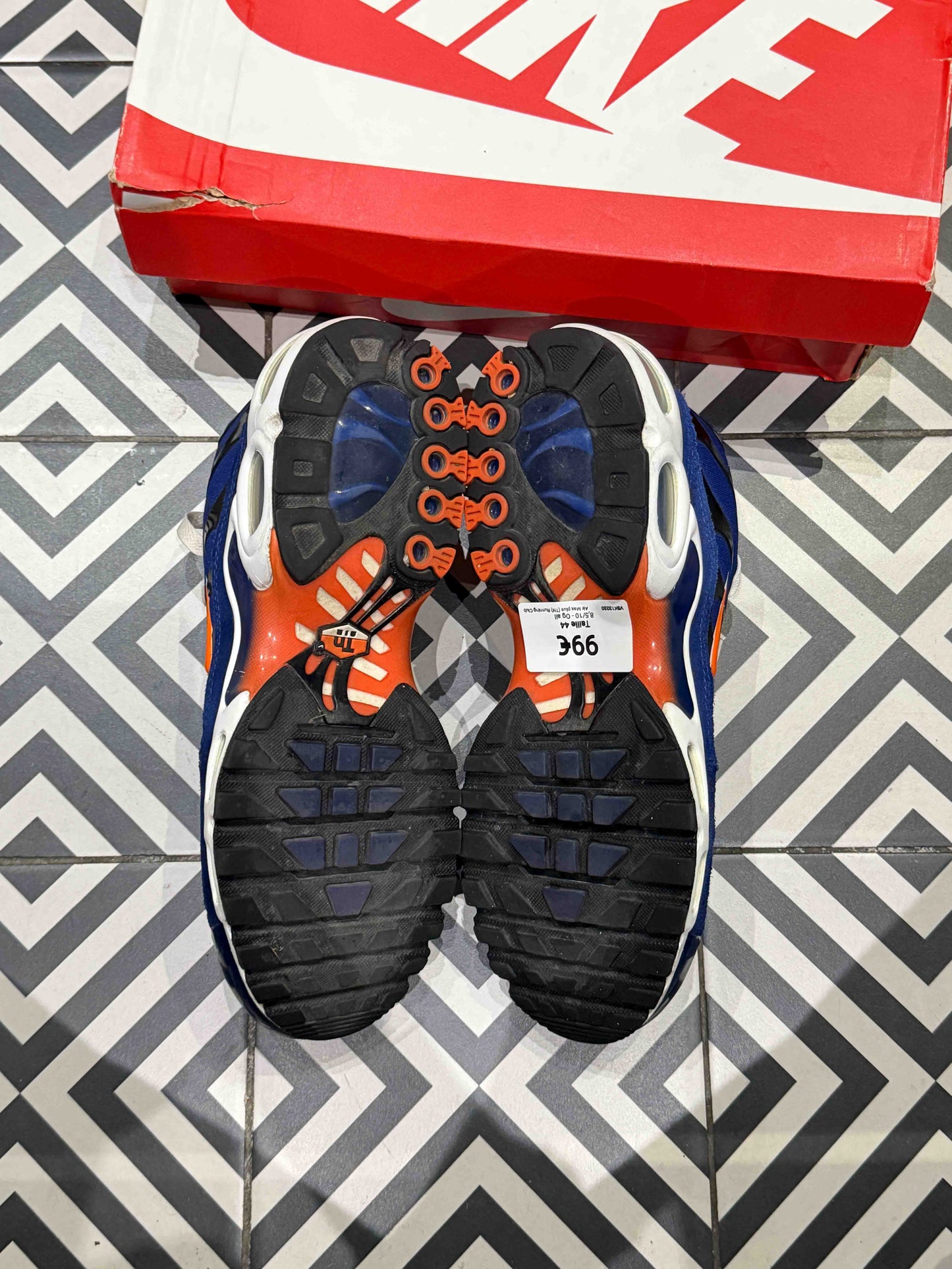 Air Max plus (TN) Running Club (Taille 44)